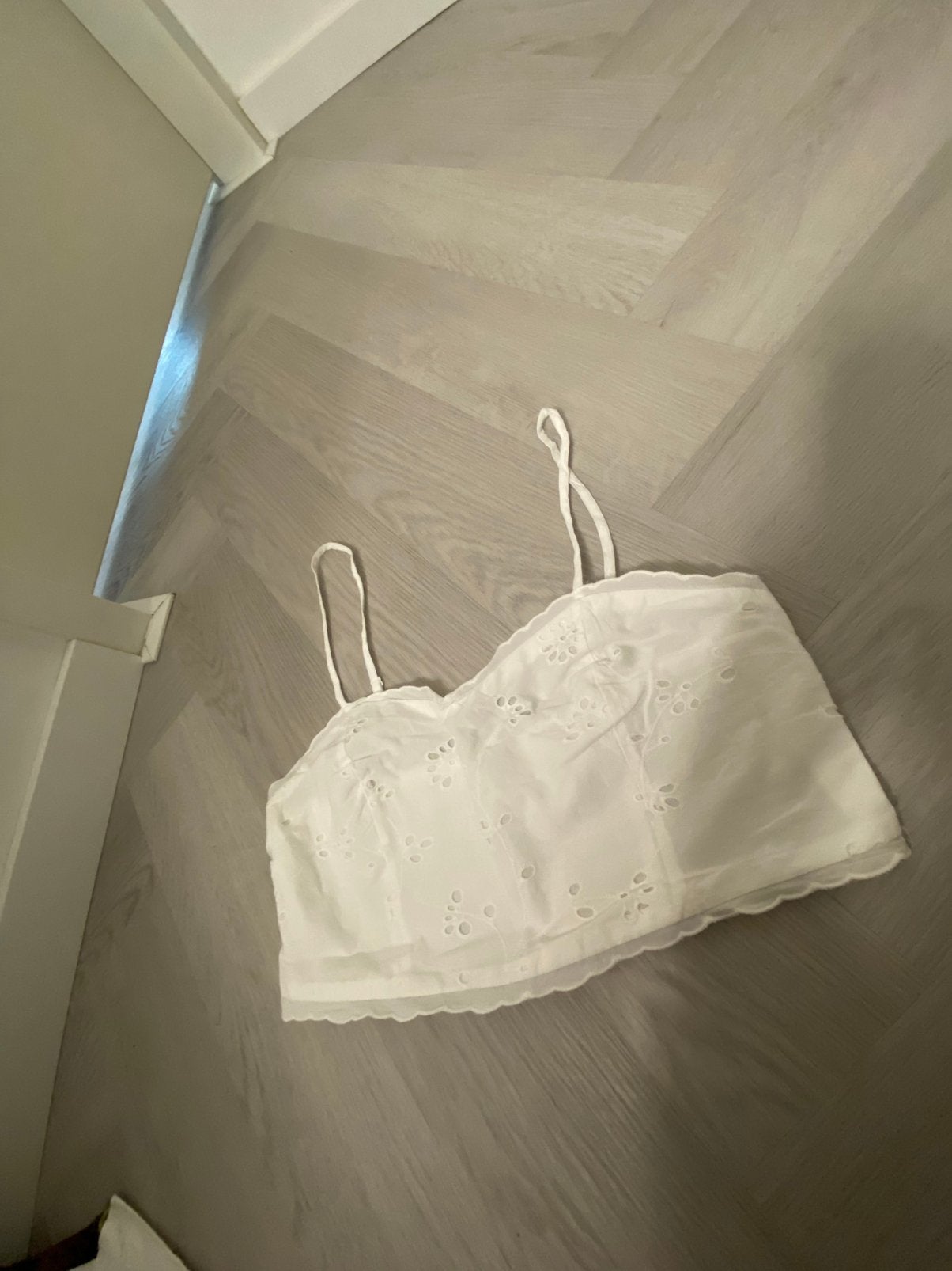 NIEUW: leuke top van Stradivarius mt M, Maat 38/40 (M), Wit, Nieuw, Ophalen of Verzenden