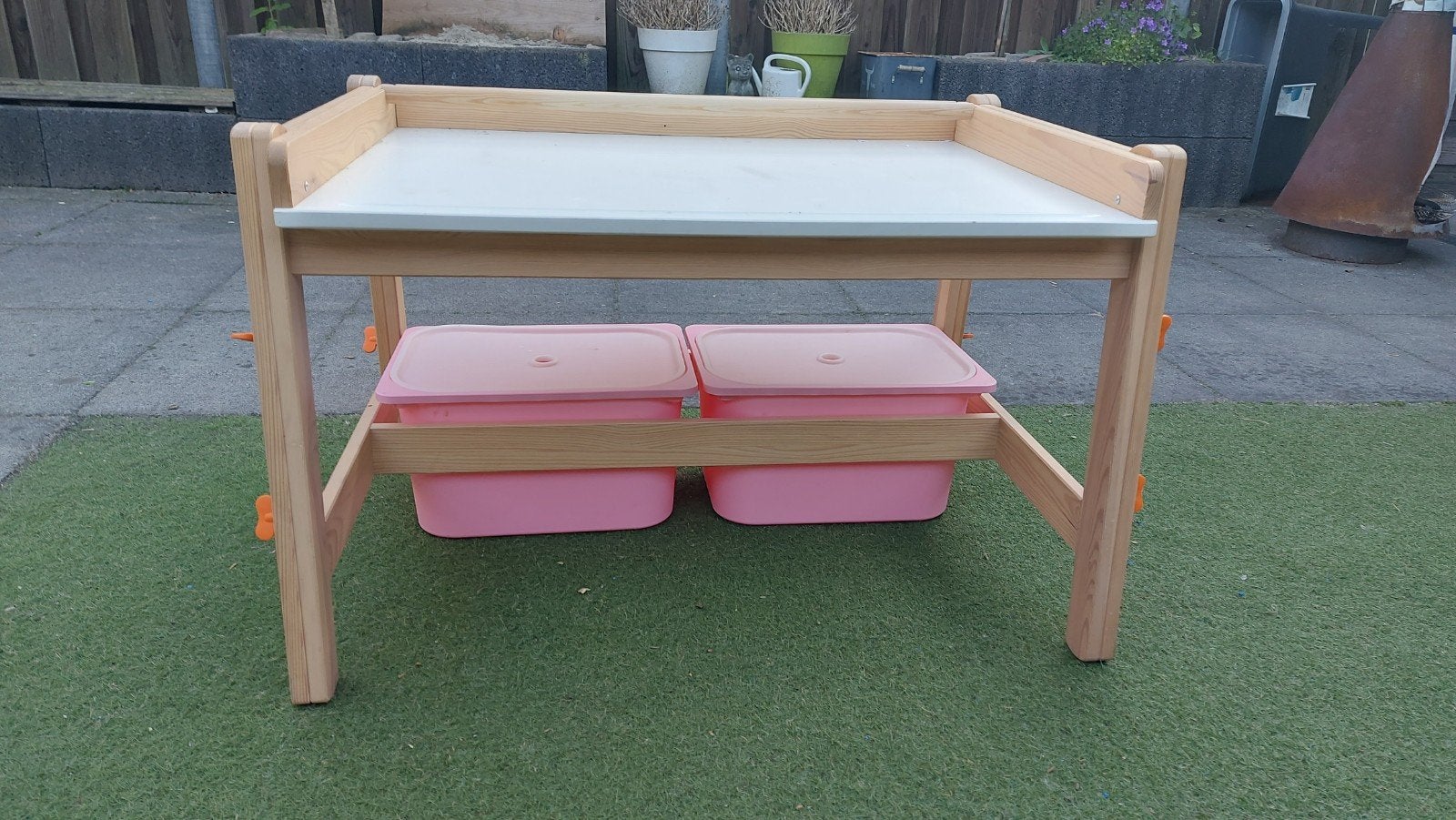Verstelbare Kinder tekentafel met Opbergbakken, Ophalen, Gebruikt, Tafel(s)
