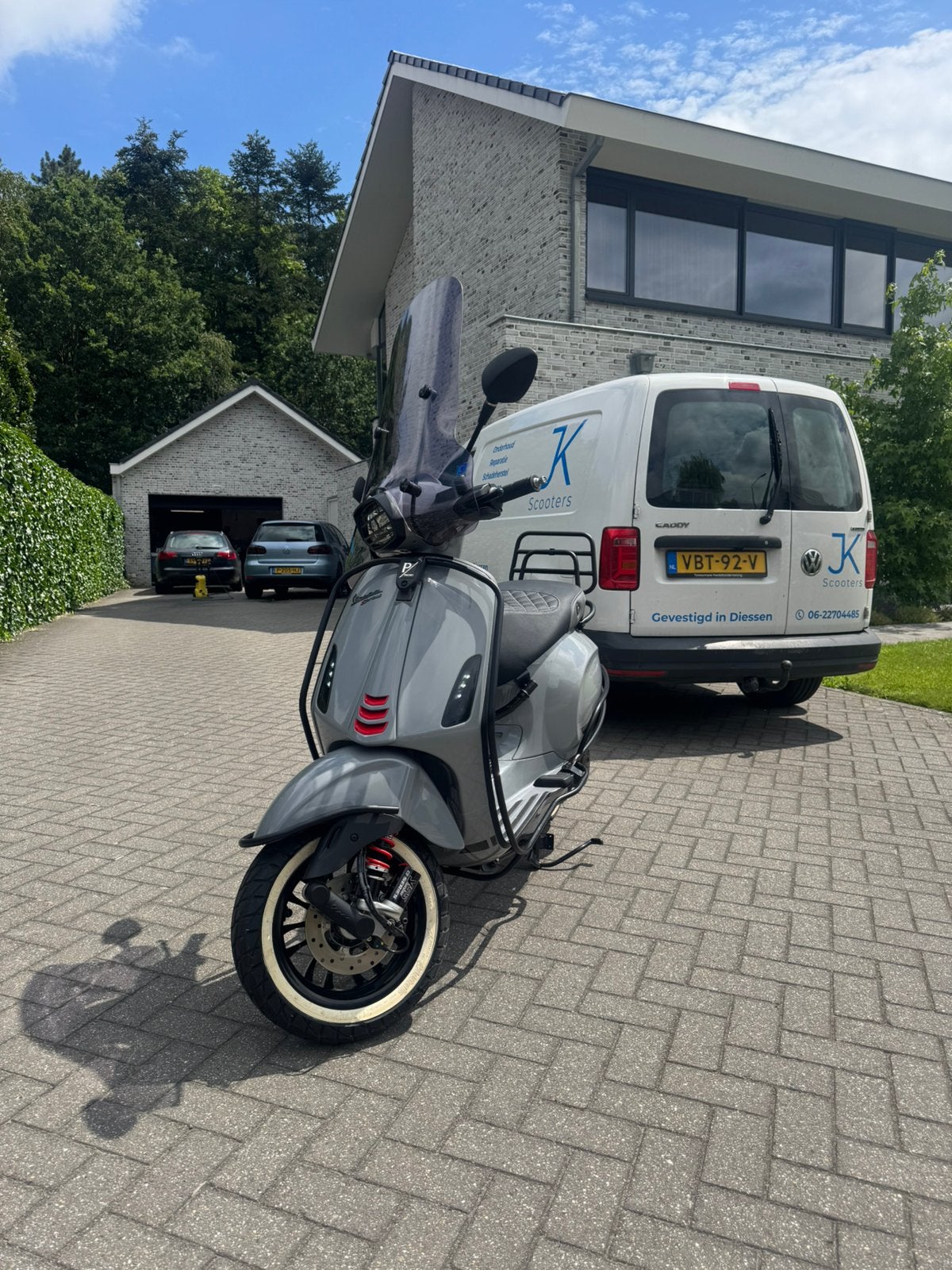 🩶Vespa sprint | nardo grey | full option | 362km nieuwstaat, Ophalen, Overige modellen, Nieuw, Benzine
