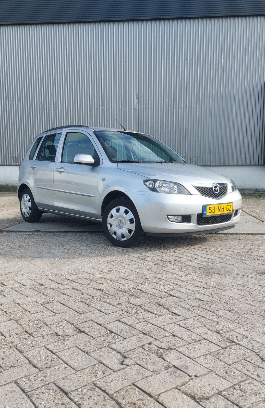 Mazda 2 1.4 AUT 2003 Dealer ond. Nwe APK, Trekhaak Exclusive, Auto's, Dealer onderhouden, 40 €/maand, 4 cilinders, Origineel Nederlands