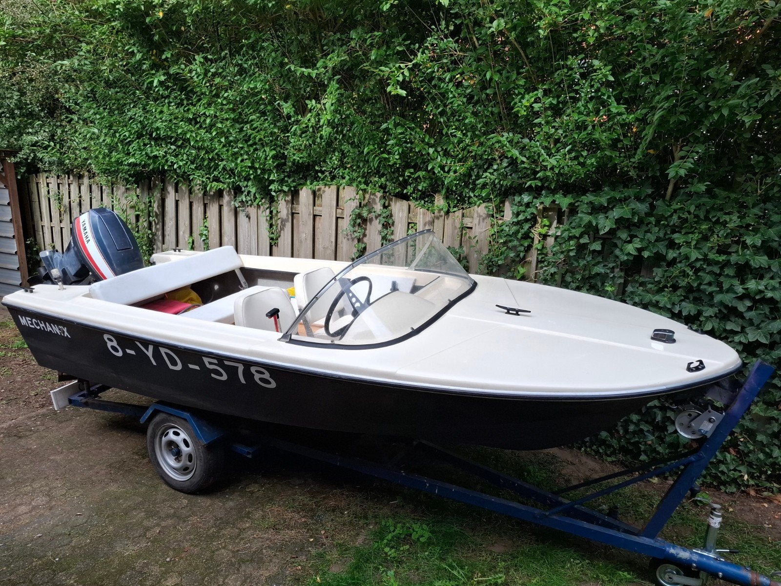 Speedboot met Yamaha 55pk en trailer topsnelheid 55kmh, Watersport en Boten, Ophalen, Buitenboordmotor