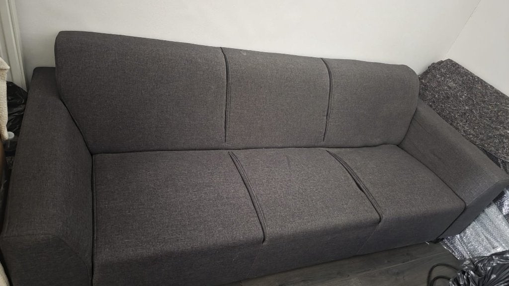 Bank 3 zits, zo goed als nieuw,  staat in kantoor, Ophalen, 75 tot 100 cm, Zo goed als nieuw, Rechte bank
