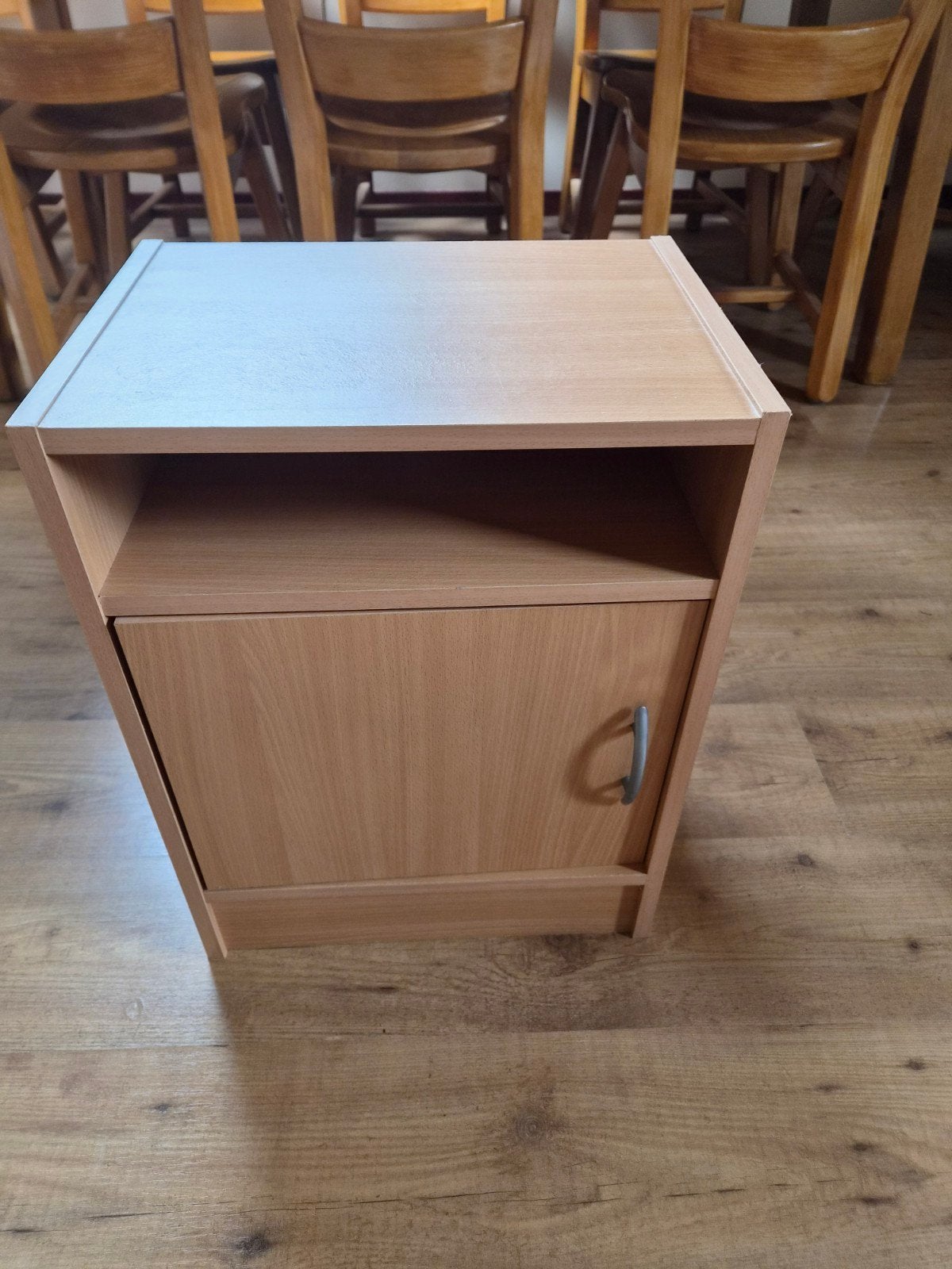 Ikea nachtkastje, Huis en Inrichting, Slaapkamer | Nachtkastjes, Ophalen, Minder dan 45 cm