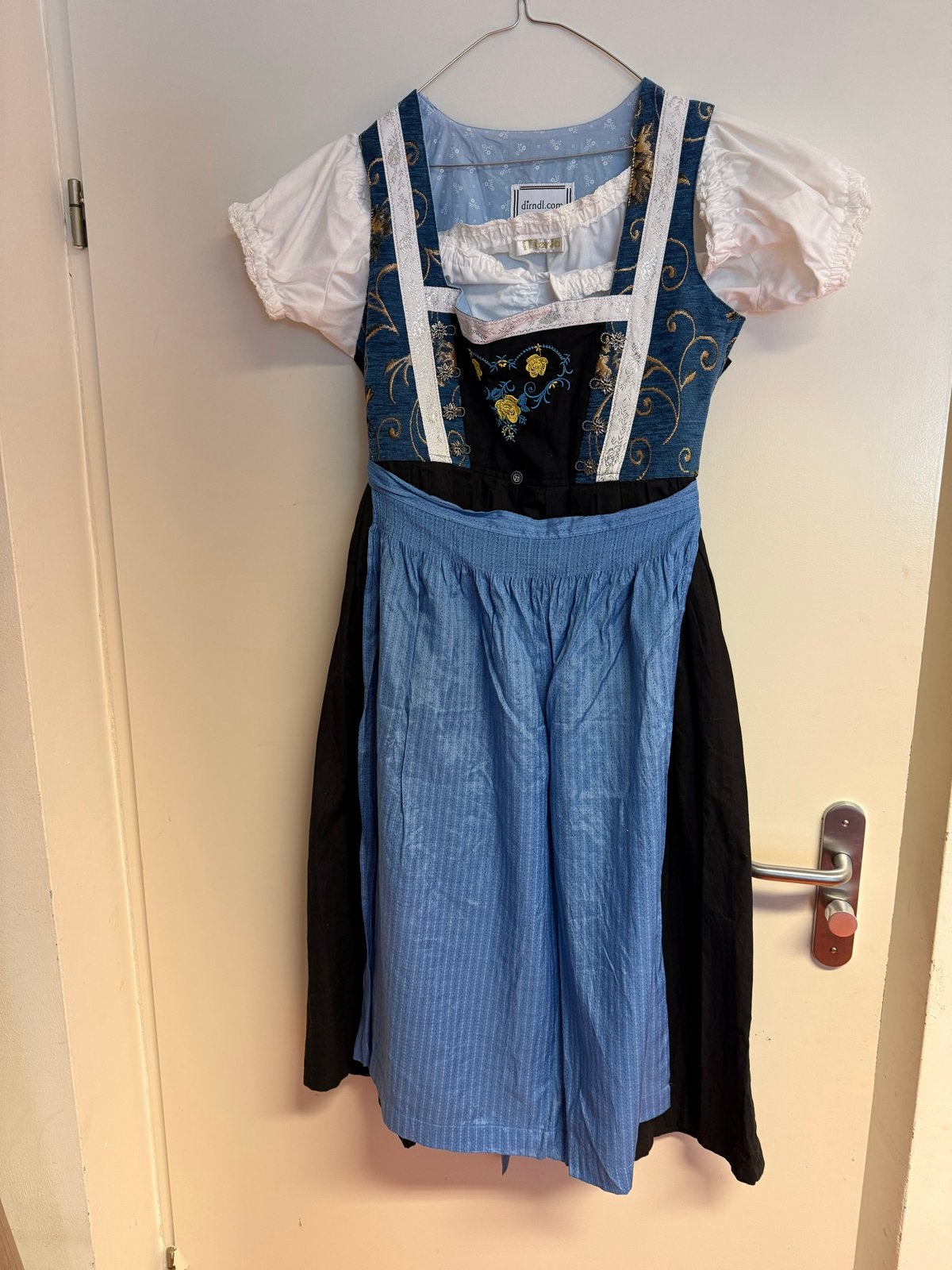 Dirndl jurk blauw/zwart maat 42 voor Oktoberfest, Kleding | Dames, Blauw, Maat 42/44 (L), Ophalen of Verzenden, Knielengte