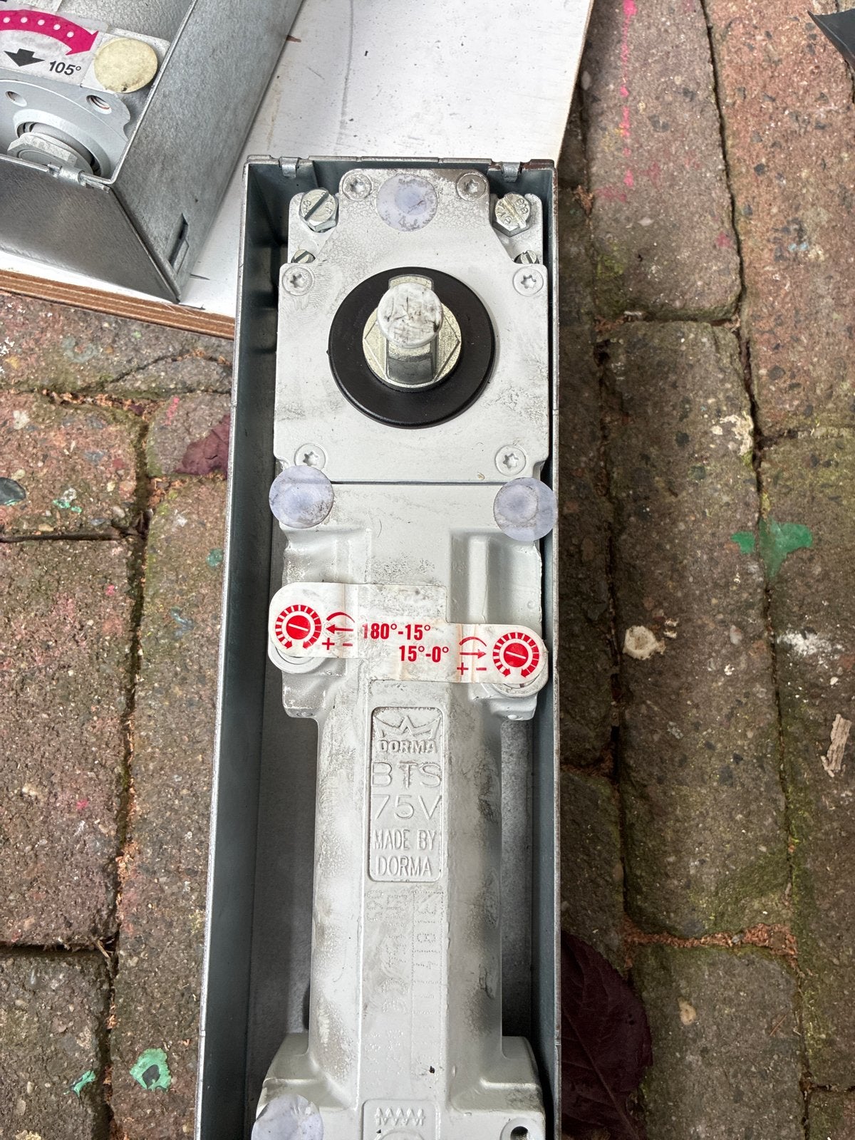 Dorma BTS 75V Vloerveer Deursluiter, Doe-het-zelf en Verbouw, Hang- en Sluitwerk, Ophalen of Verzenden, Nieuw, Overige materialen
