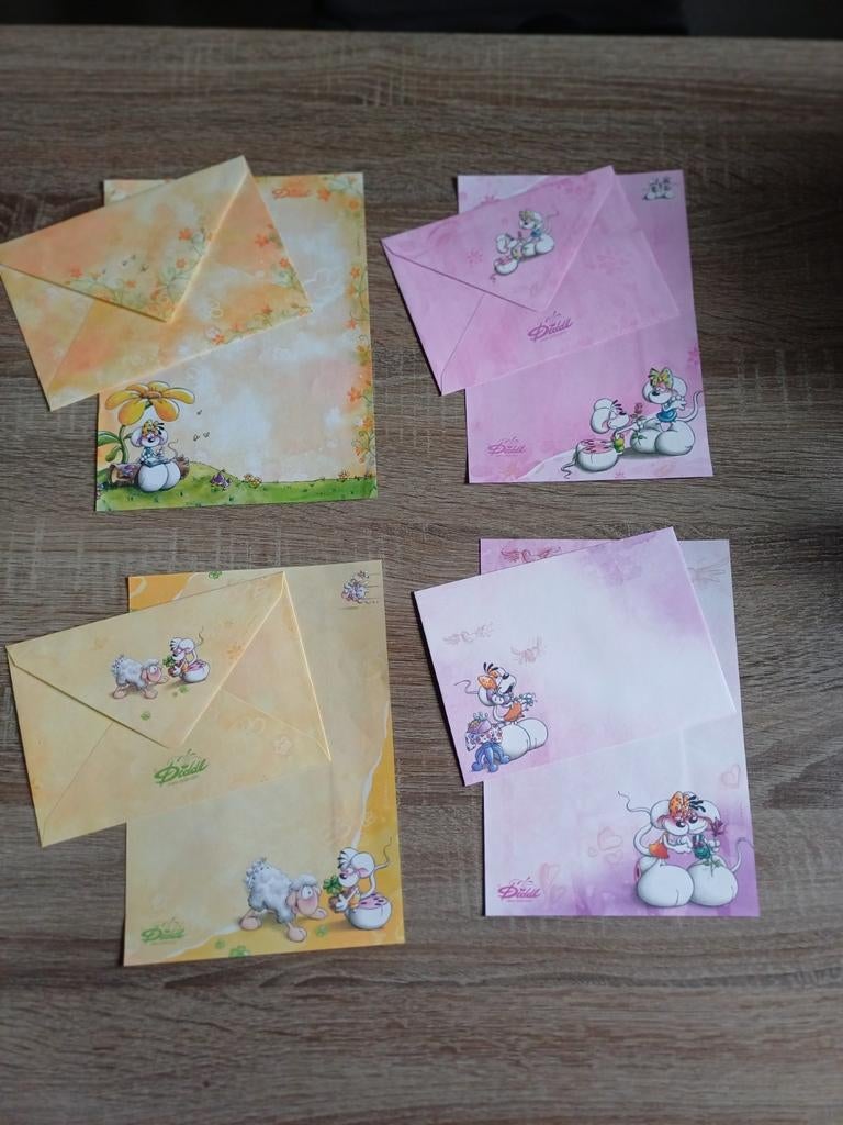 4x A5 diddl briefpapier met envelop, Ophalen of Verzenden, Zo goed als nieuw, Papier, Kaart of Schrift