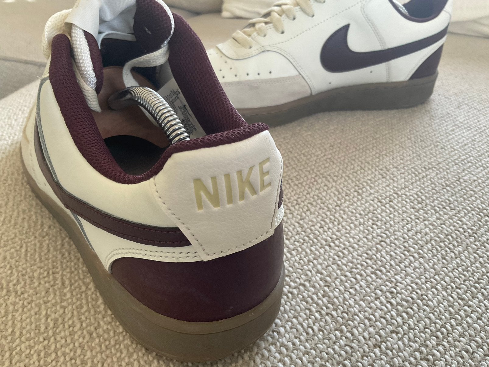 Foto 7 van NIKE Court Vision Low Brown/Burgundy mt.45 Nu €30,-