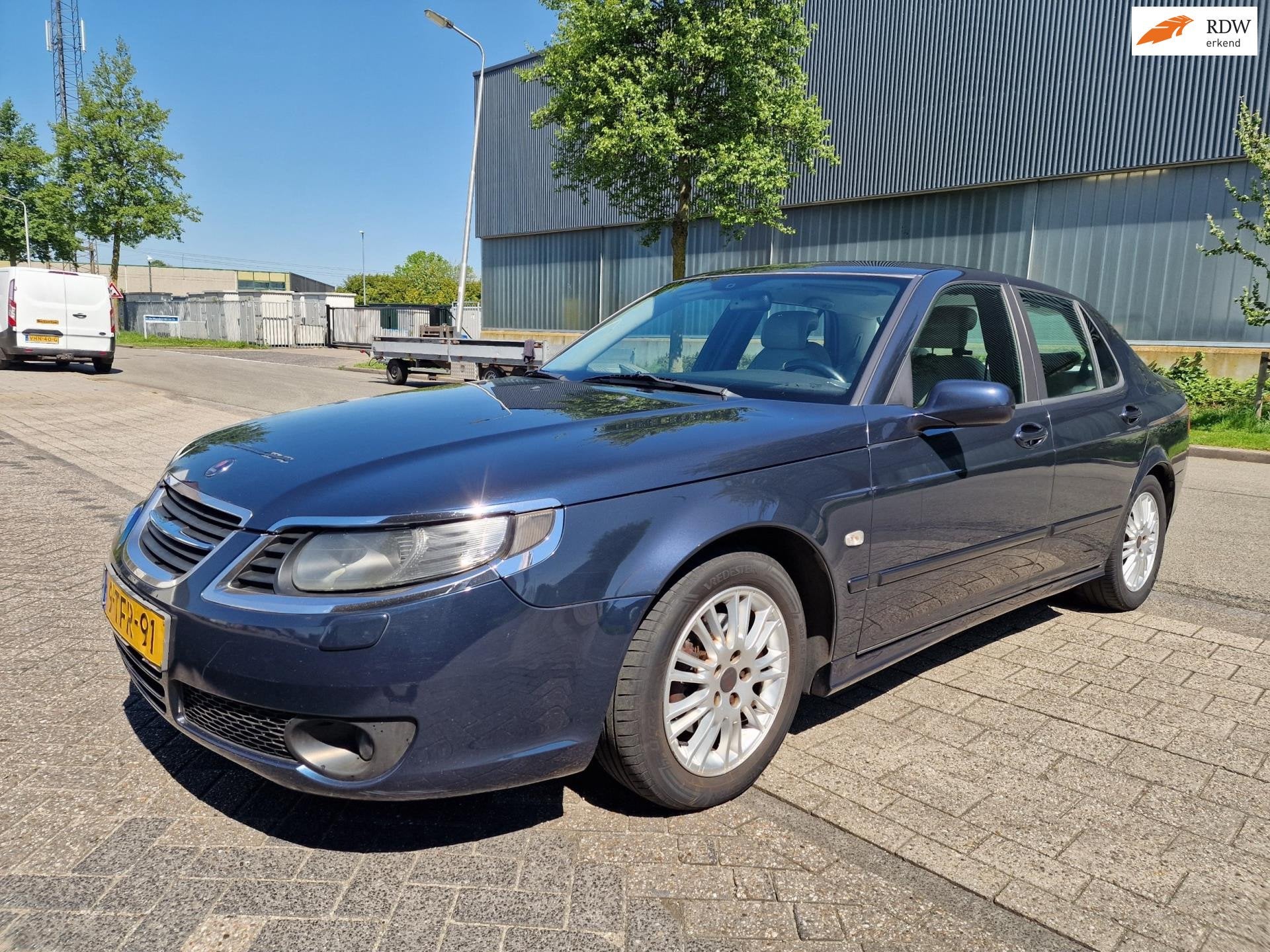 Saab 9-5 2.0t Vector Automaat, Apk, Nap, Goed rijdend Inruil, Auto's, Saab, Beige, 4 cilinders, 150 pk, Bedrijf