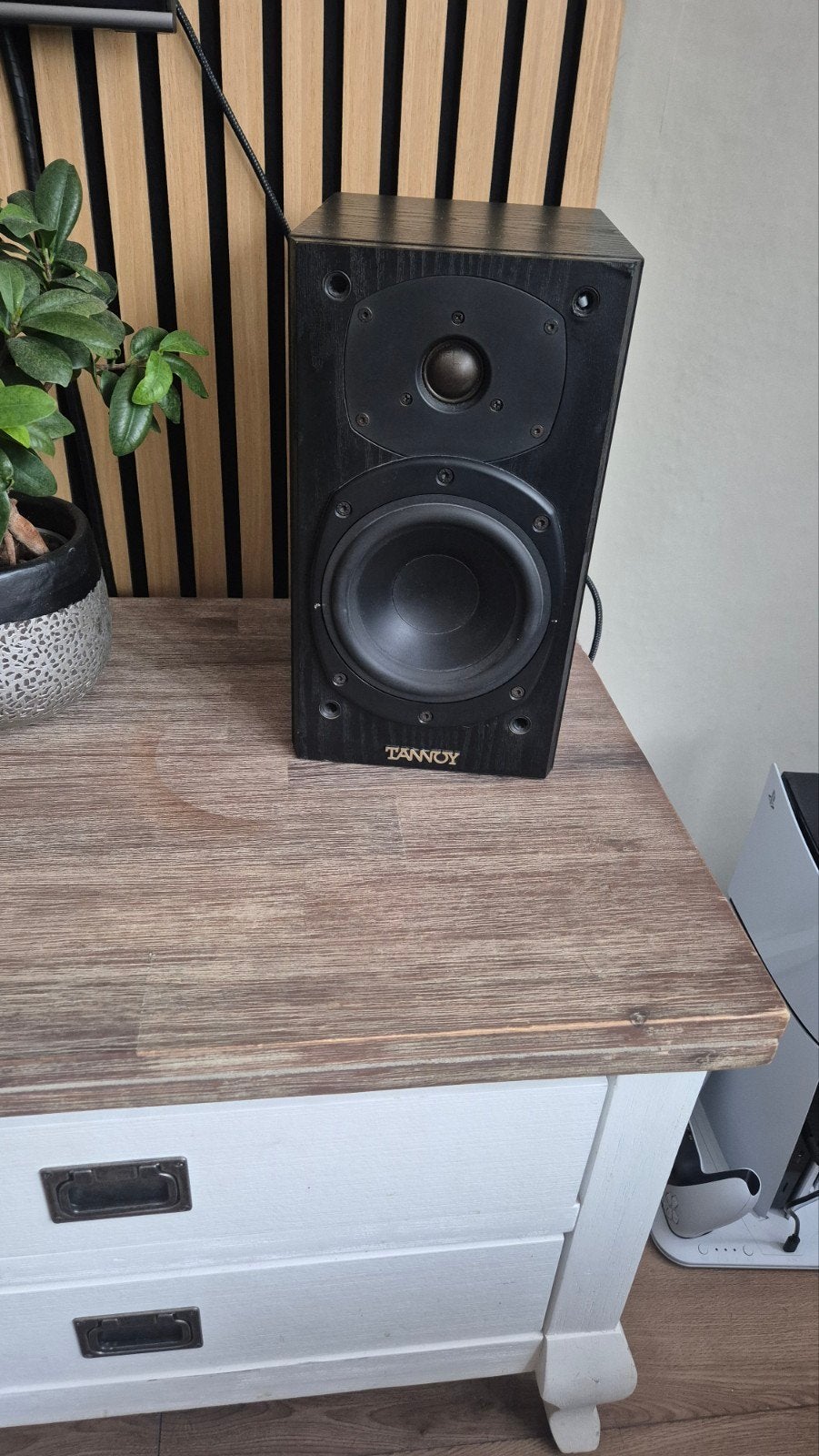 Tannoy Mercury M1 Shadow Boekenplank Luidspreker, Overige merken, Gebruikt, Ophalen of Verzenden, 60 tot 120 watt