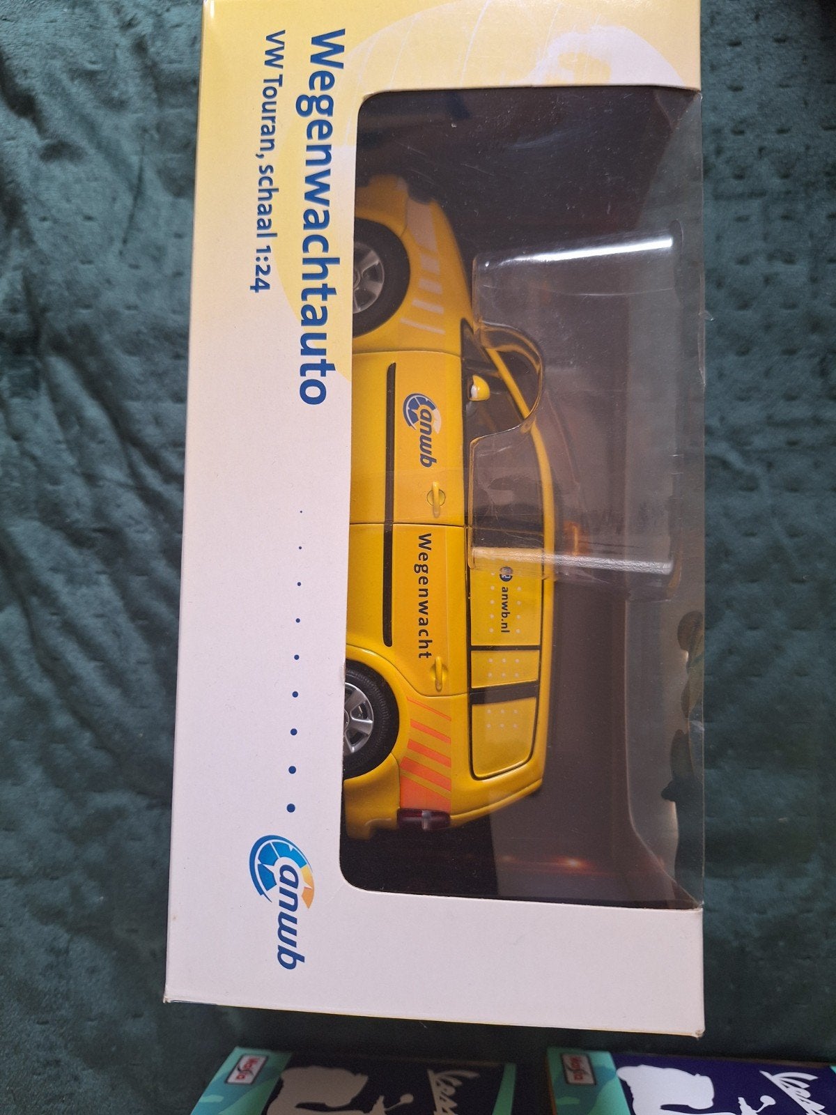 ANWB Wegenwachtauto VW Touran schaal 1:24 - Nieuw in doos, Hobby en Vrije tijd, Ophalen, Nieuw, Auto