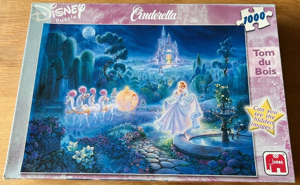 puzzel van Assepoester met koets en glazen muiltje, Ophalen of Verzenden, 500 t/m 1500 stukjes, Gebruikt, Legpuzzel