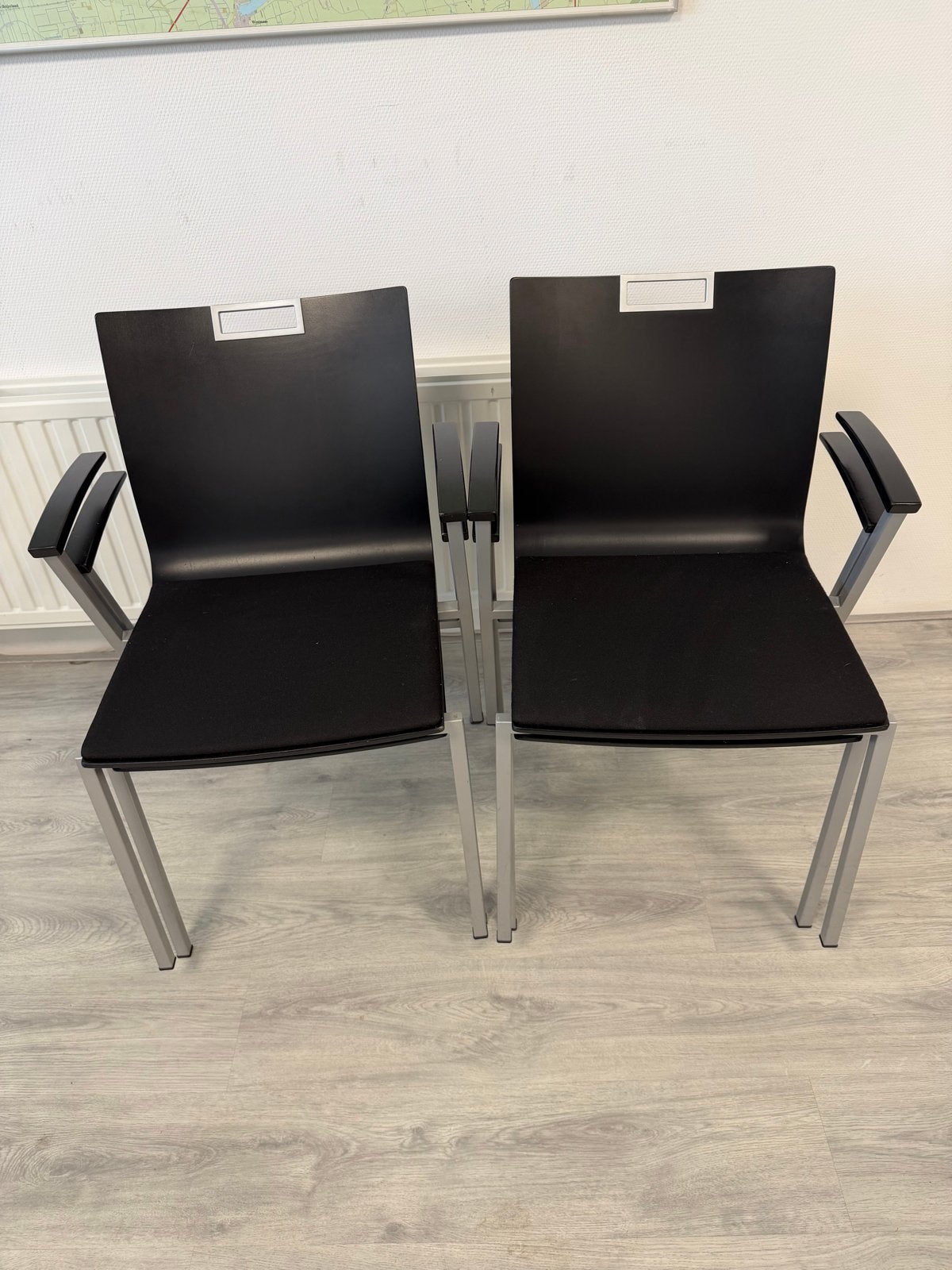 4x Wiesner Hager vergaderstoelen - Zwart/Grijs, Ophalen, Kunststof, Gebruikt, Zwart