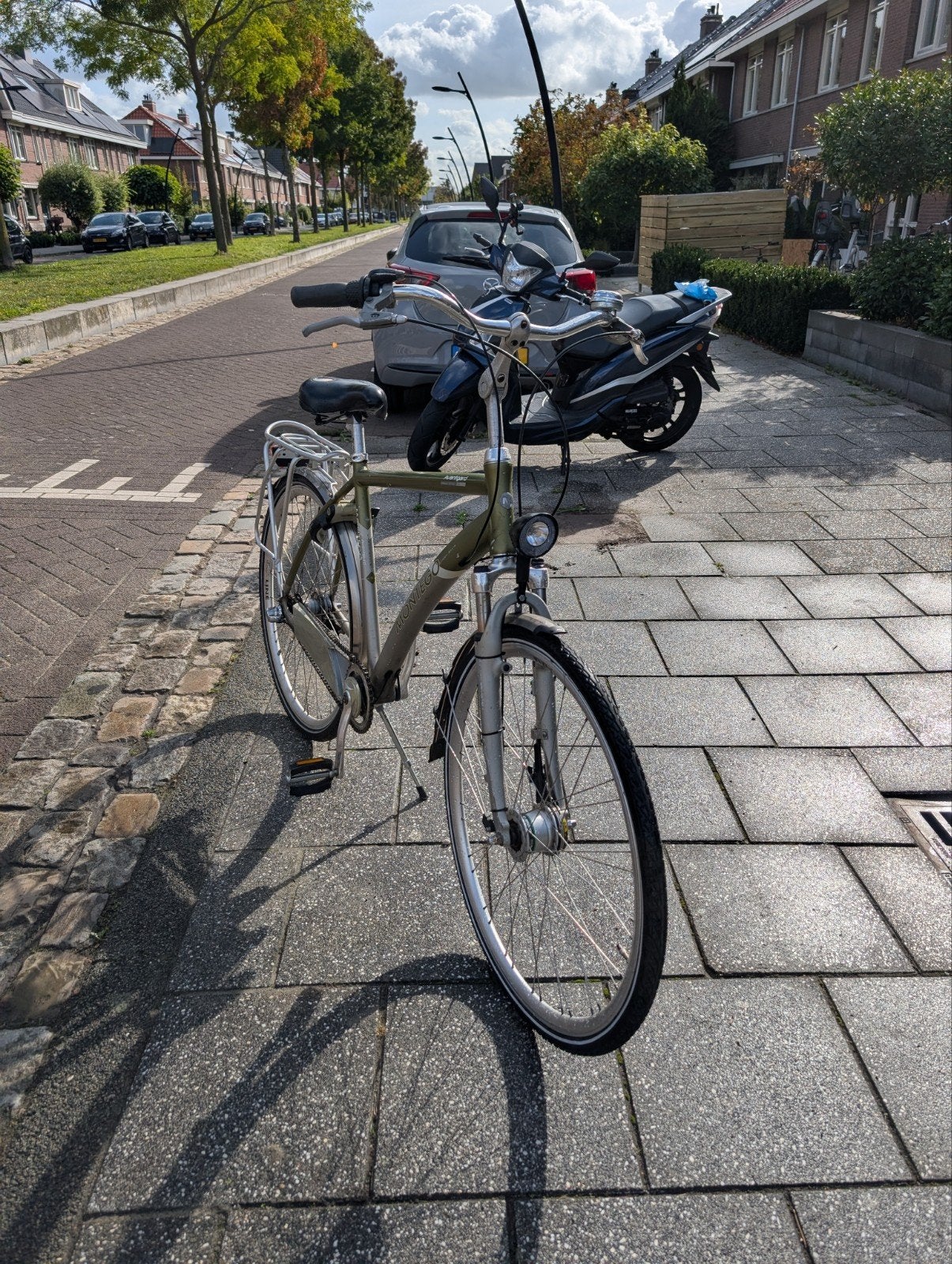 Montego Avangard  - Goede Staat, Fietsen en Brommers, Ophalen, Zo goed als nieuw, Schijfrem, Overige merken
