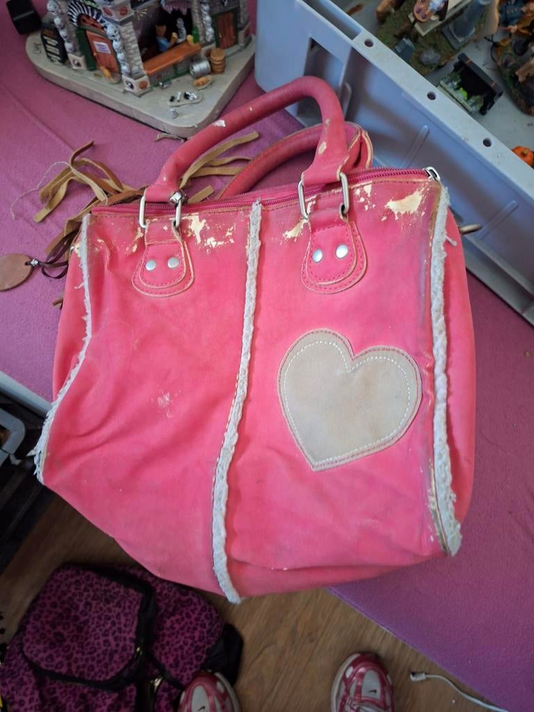 Roze tas met hartje - buitenkant beschadigd, Ophalen of Verzenden