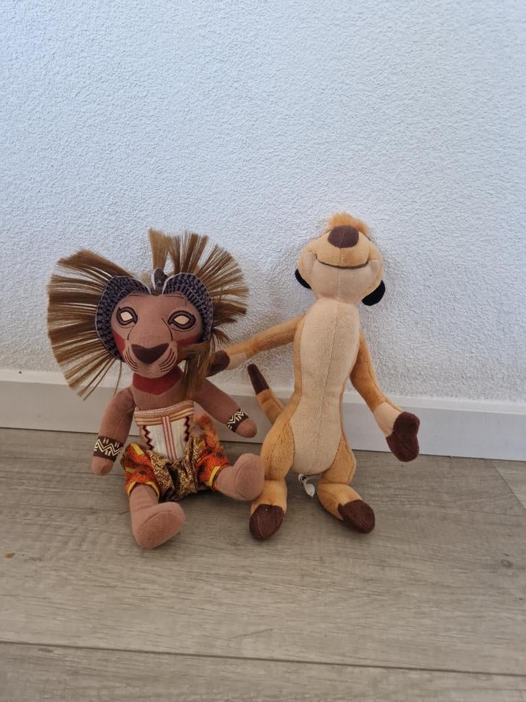 Disney knuffel plush lion king timon musical stokstaartje, Ophalen of Verzenden, Leeuwenkoning of Jungle Boek, Zo goed als nieuw