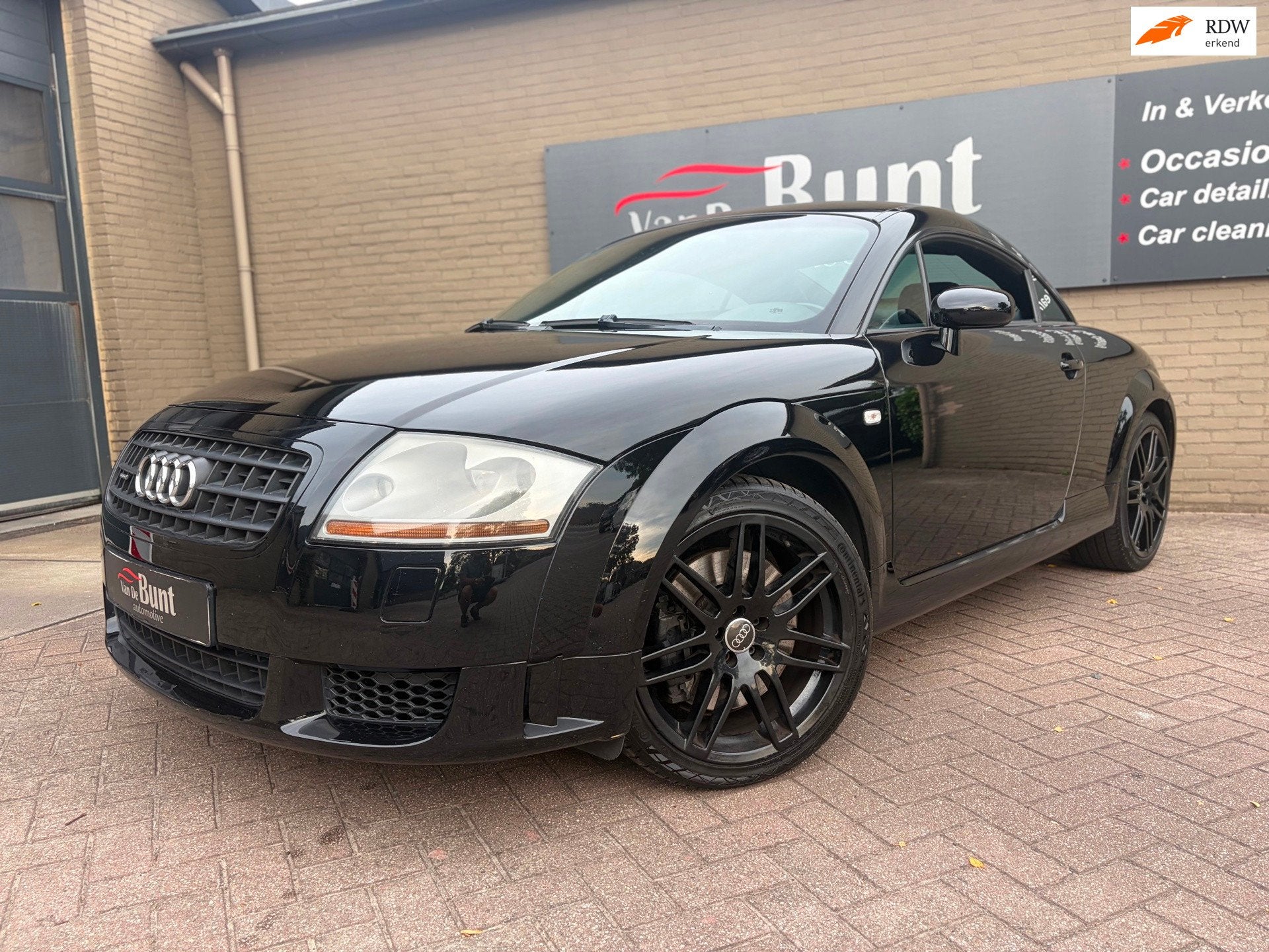 Audi TT 3.2 V6 quattro, Auto's, Automaat, Dealer onderhouden, TT, Gebruikt