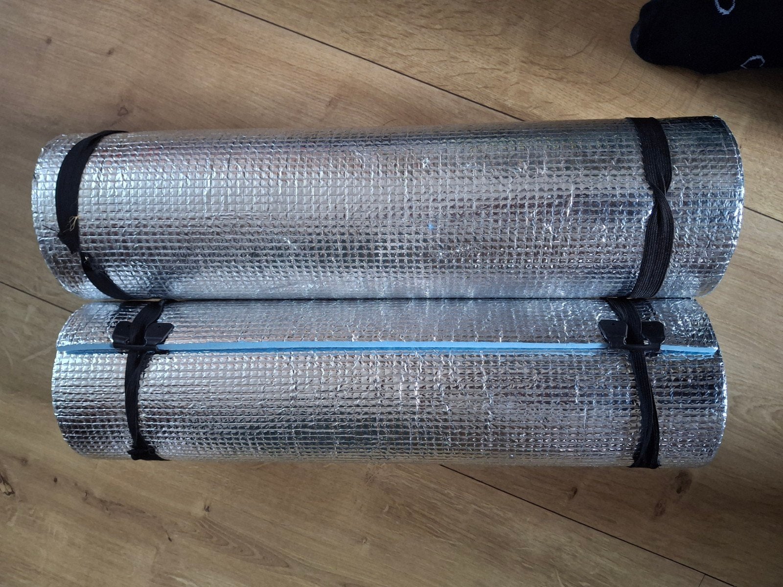 2 isolatie matjes, Ophalen