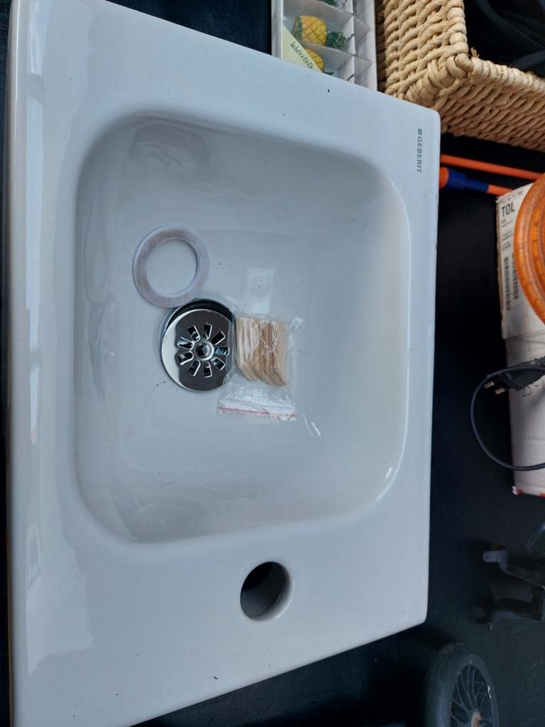 Nieuw wasbakje voor toilet zonder kraangat, Ophalen, Nieuw, Toilet