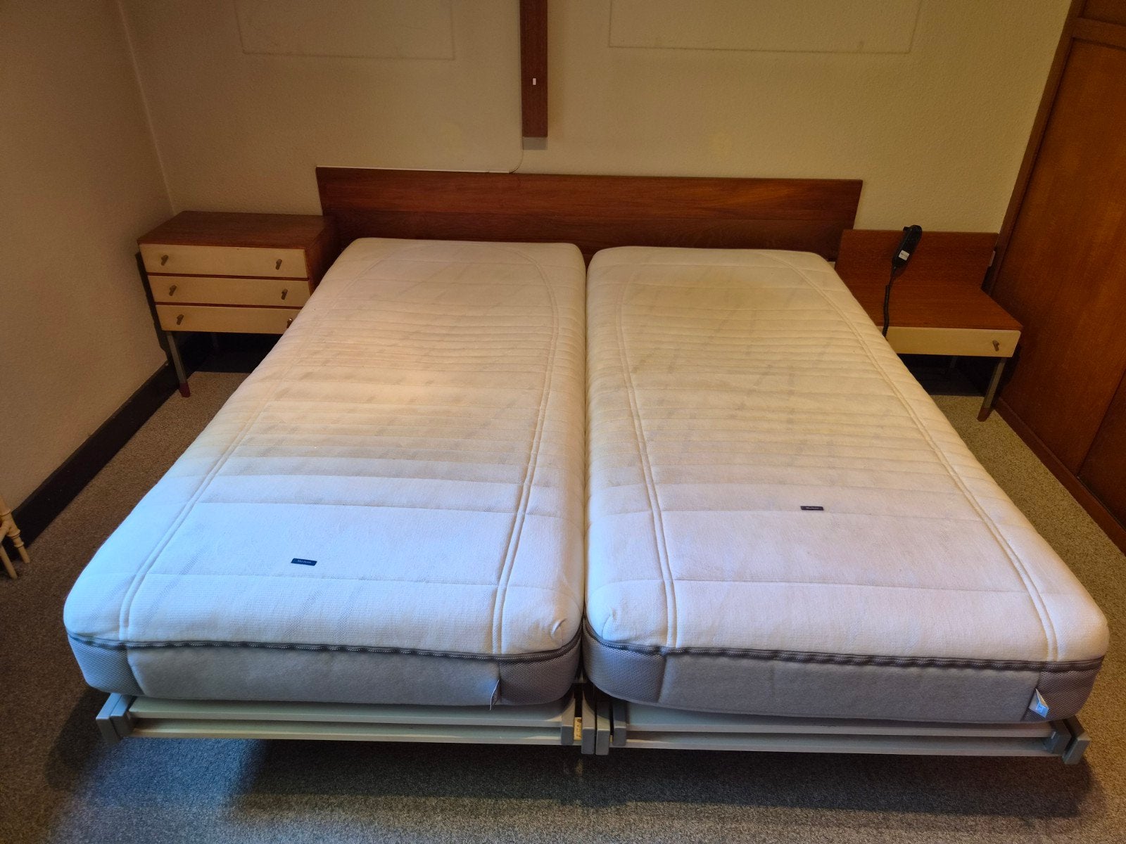 Tweepersoonsbed Récor Bedding met elektrische lattenbodems, Ophalen, Gebruikt, Tweepersoons, 180 cm