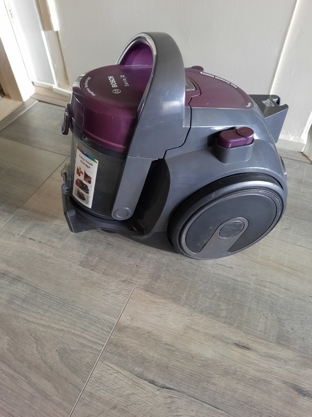 Bosch series 2 stofzuiger, Witgoed en Apparatuur, Stofzuigers, Ophalen, Bosch, Refurbished, Vloerreiniger