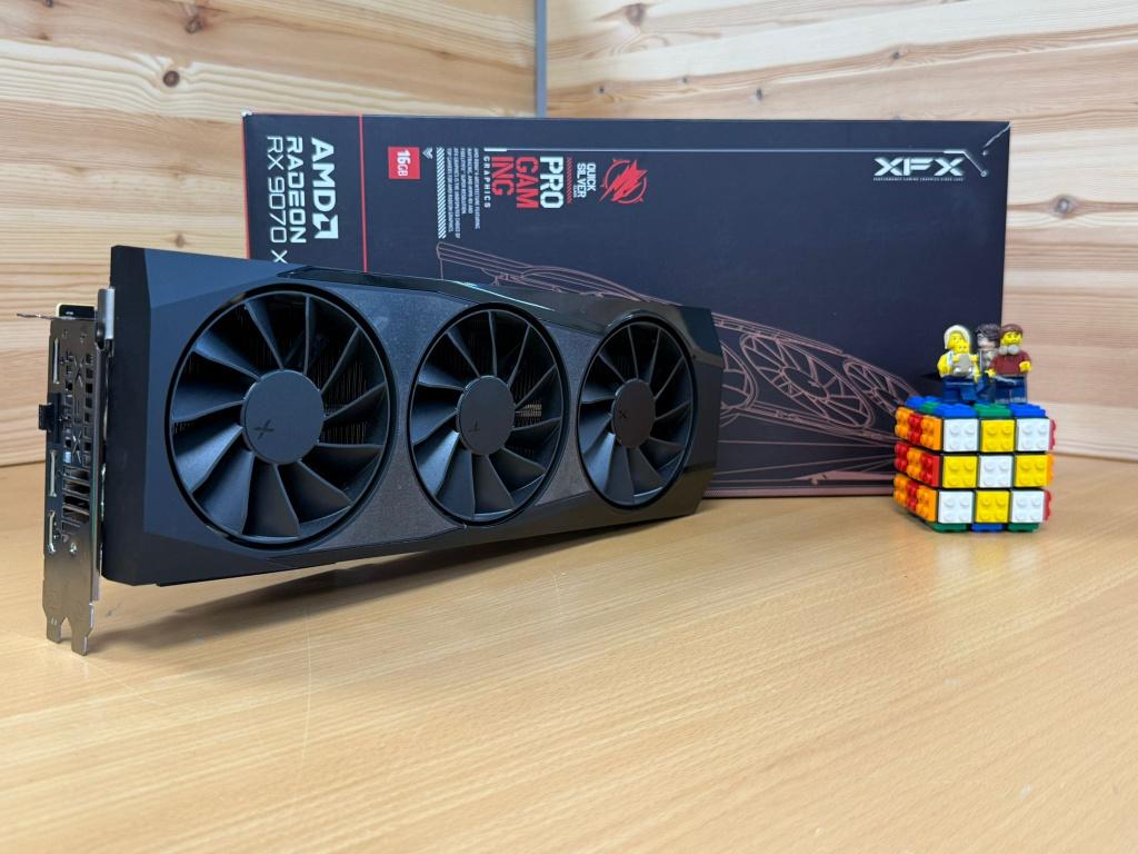 XFX Quicksilver AMD Radeon RX 9070 XT Gaming Videokaart, Computers en Software, Videokaarten, AMD, GDDR6, Ophalen of Verzenden