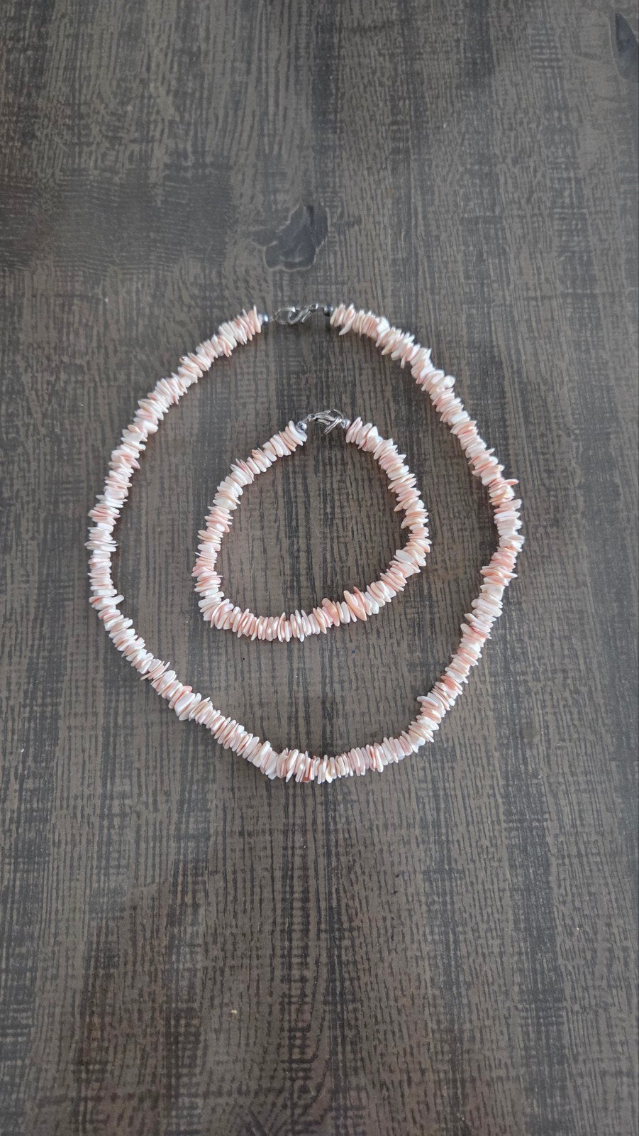 Armband en collier set van schelpjes, Sieraden, Tassen en Uiterlijk, Kettingen, Ophalen of Verzenden, Zo goed als nieuw, Roze