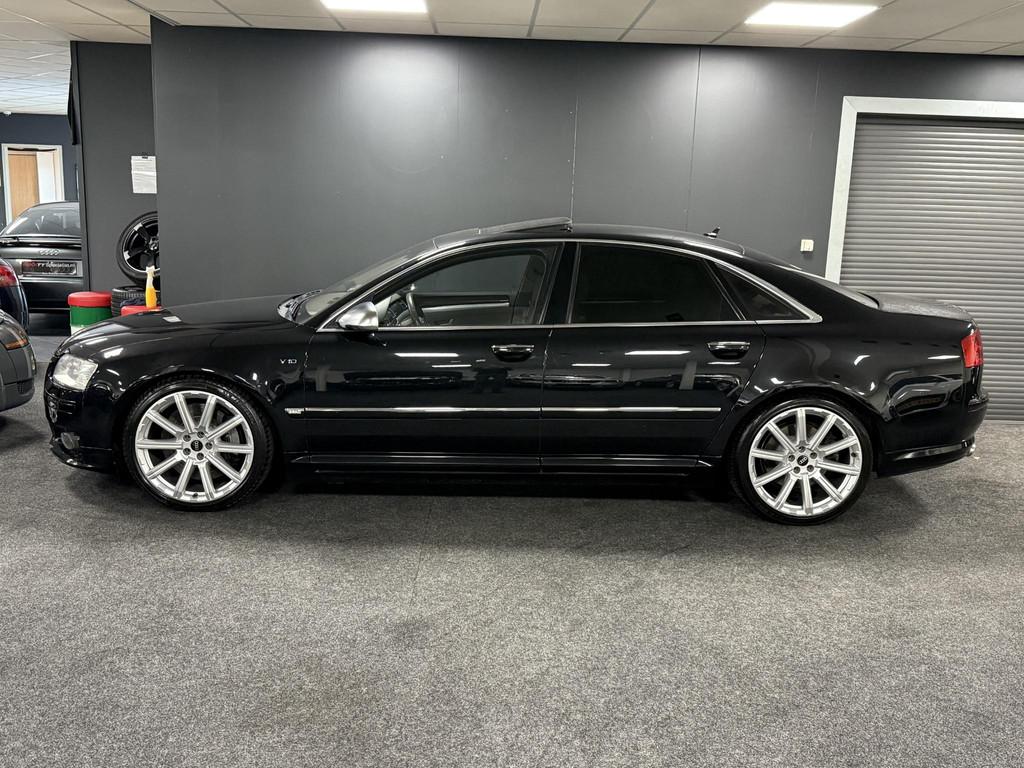 Audi A8 5.2 S8 quattro Pro Line Youngtimer Btw Auto, Auto's, Audi, Automaat, 1940 kg, Gebruikt, 5204 cc