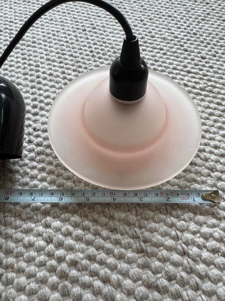 Set van 2 vintage glazen hanglampen - roze/zwart, Ophalen, Gebruikt