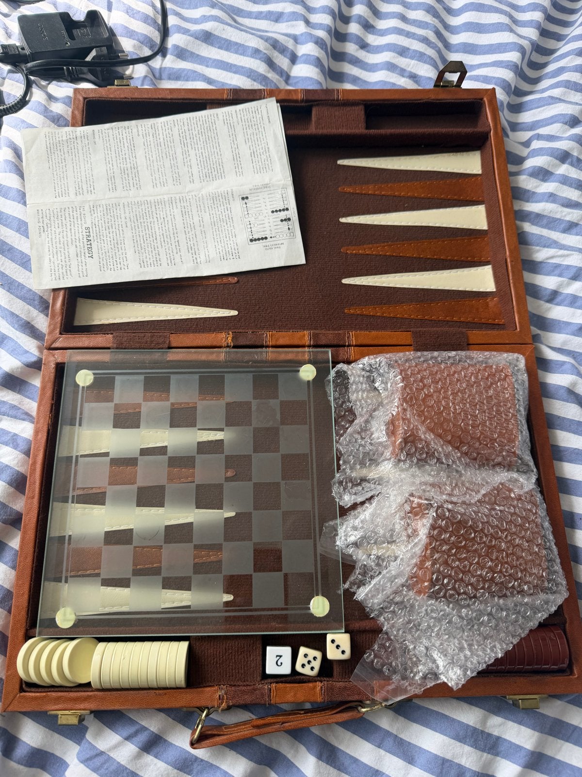 Vintage 3-in-1 Spelset: Backgammon, Schaken, Dammen, Een of twee spelers, Ophalen of Verzenden, Gebruikt, Reisspel