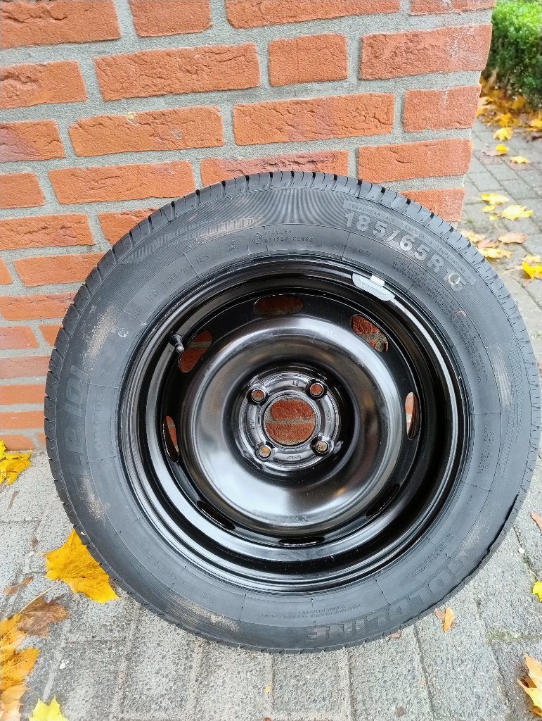 Banden Peugeot, Auto-onderdelen, Ophalen, Nieuw, Zomerbanden, Band(en)