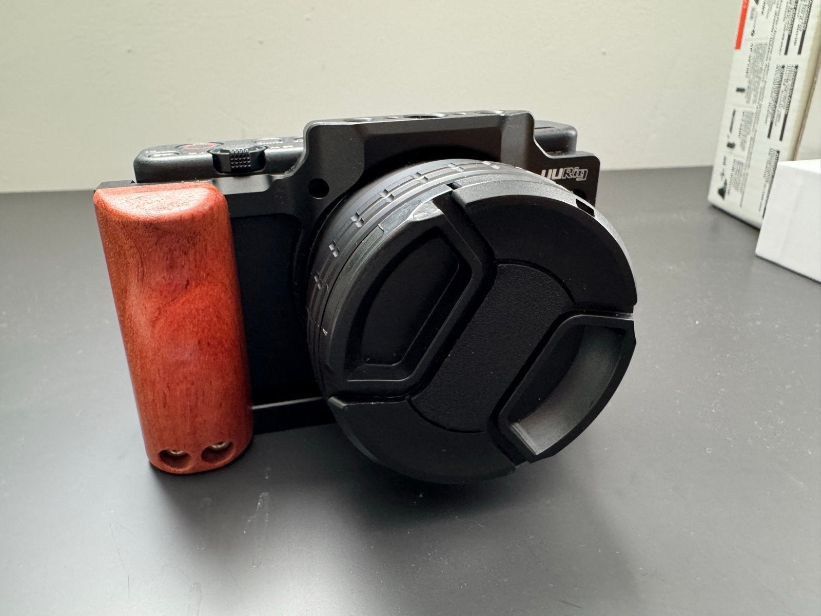 Sony ZV-1 Vlogging Camera met accessoires, Beeldstabilisatie, Ophalen of Verzenden, Zo goed als nieuw, Accu