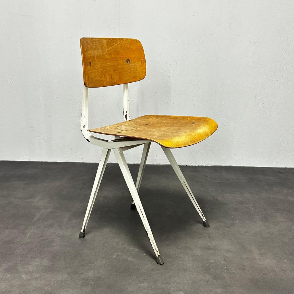 Vintage Friso Kramer Result stoel for Ahrend de Cirkel '50, Huis en Inrichting, Stoelen, Ophalen, Gebruikt, Wit, Eén