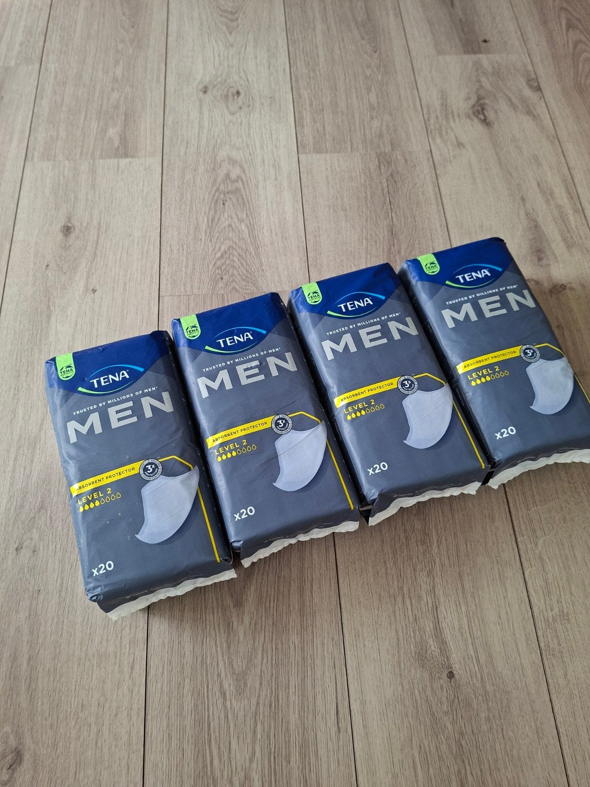 Tena men, Diversen, Ophalen, Nieuw