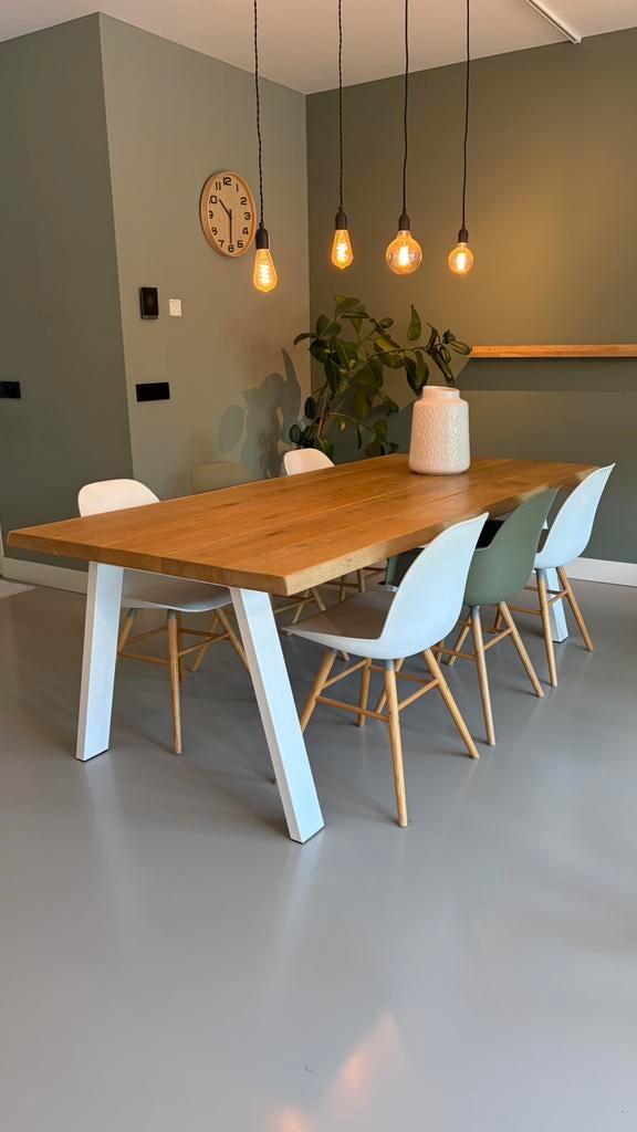 Eikenhouten eettafel + 6 zuiver albert kuip stoelen 220cm, Eikenhout, 200 cm of meer, Scandinavisch, Ophalen of Verzenden