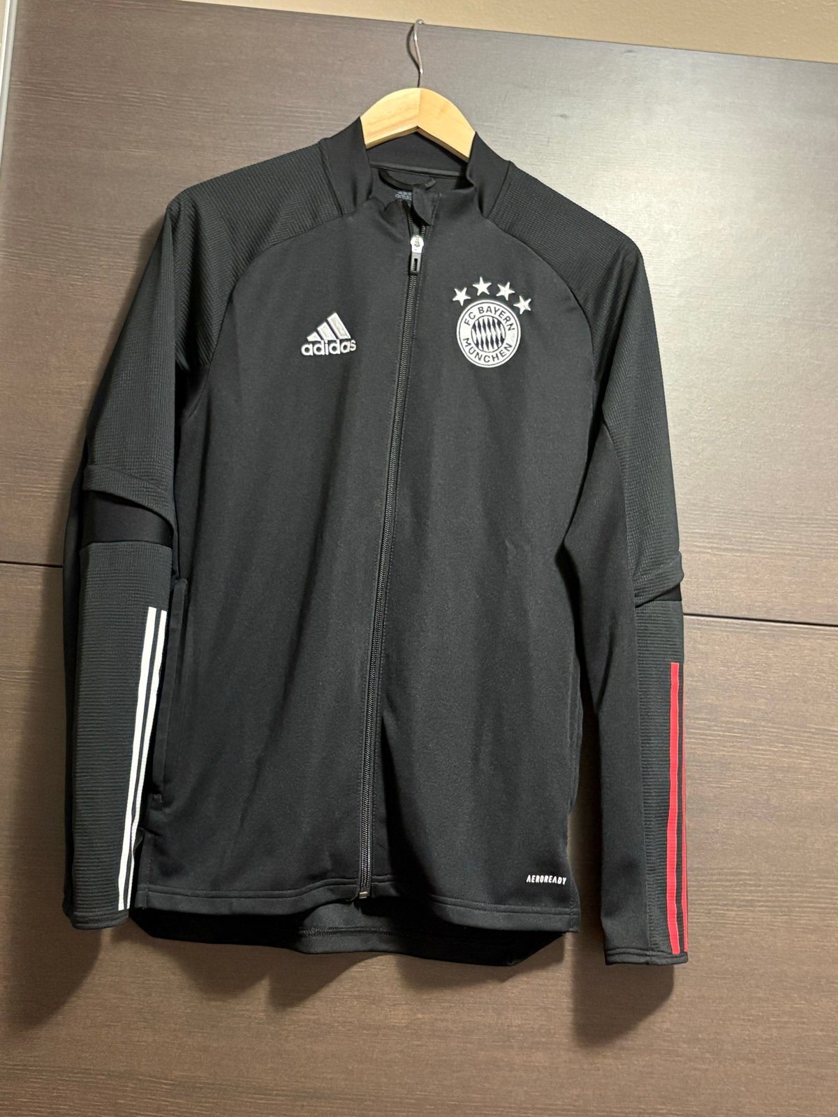 Adidas FC Bayern München Trainingsjack Zwart XS, Zwart, Nieuw, Ophalen of Verzenden, Voetbal