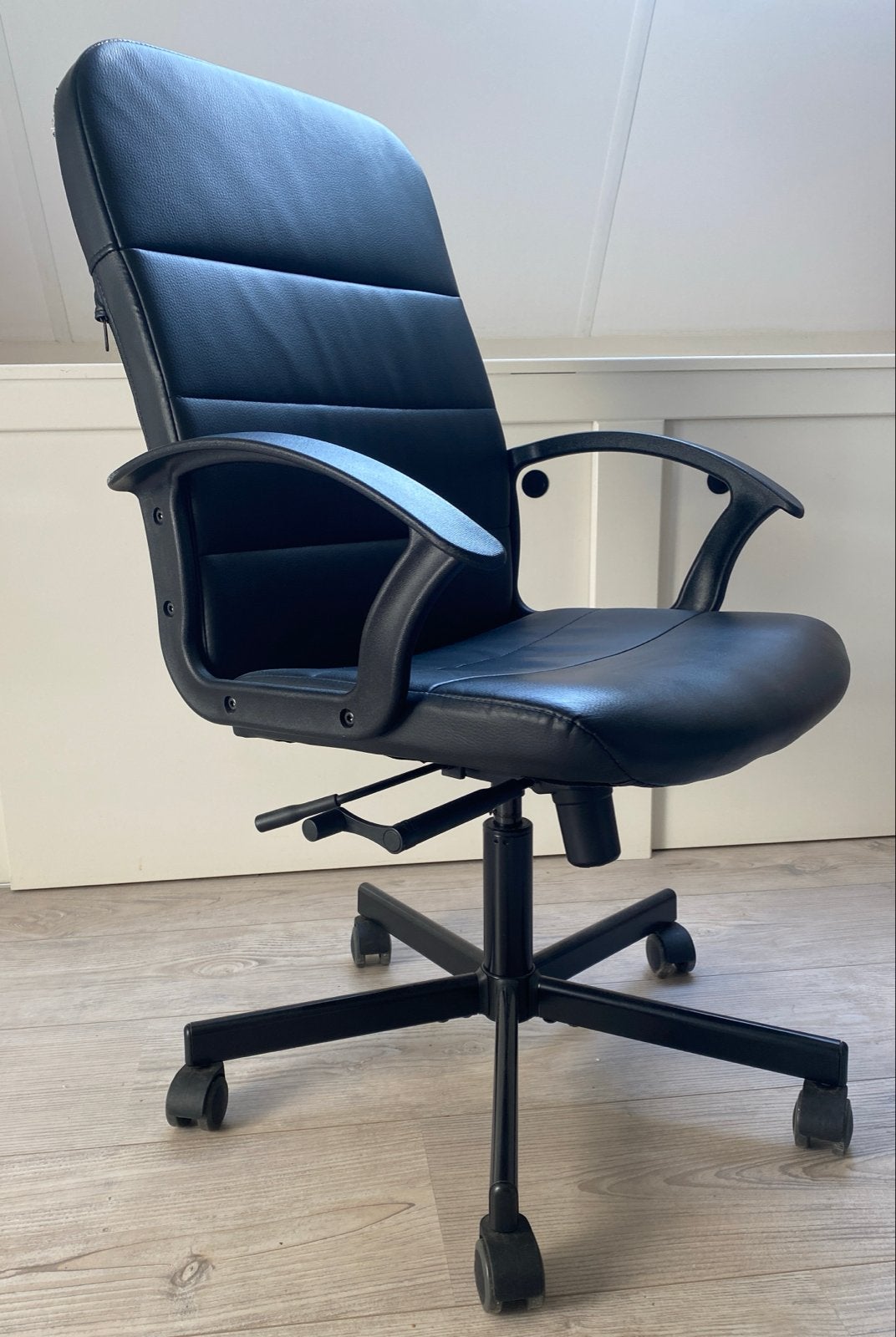 IKEA Bureaustoel - Technisch perfect, schade rugleuning, Ophalen, Gebruikt, Zwart, Bureaustoel