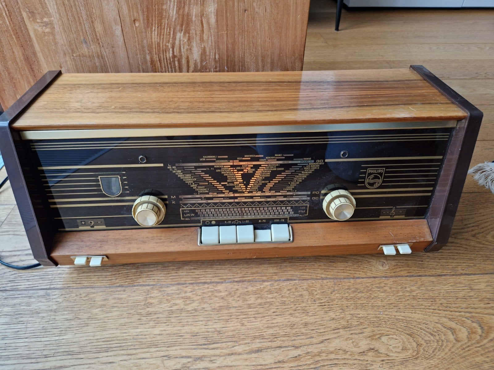 Vintage Philips buizenradio - werkend, Ophalen, Gebruikt, Radio