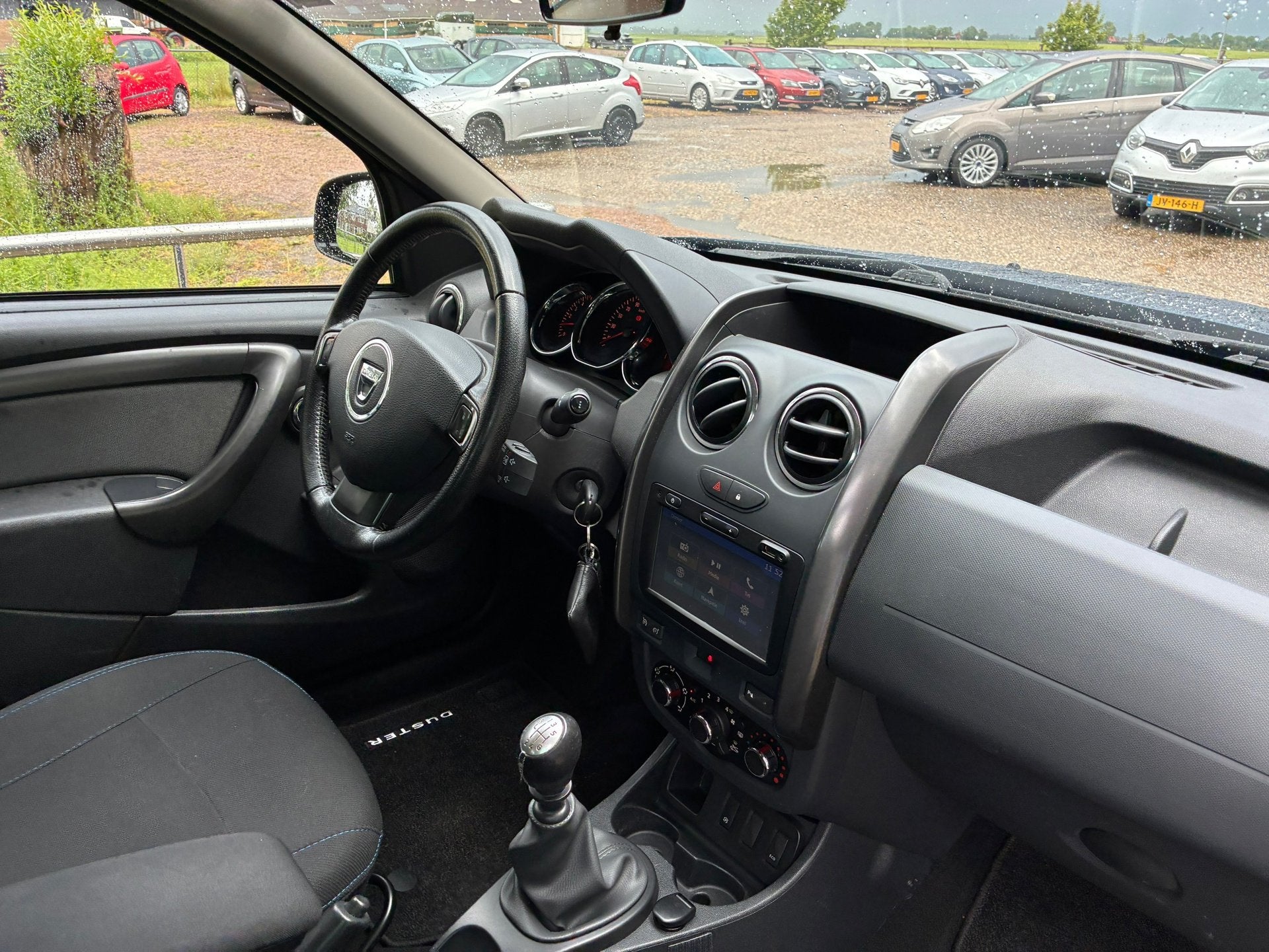 Dacia Duster 1.2 TCe 4x2 Prestige | Airco + Cruise + Navi nu, Auto's, Voorwielaandrijving, Gebruikt, 4 cilinders, Duster