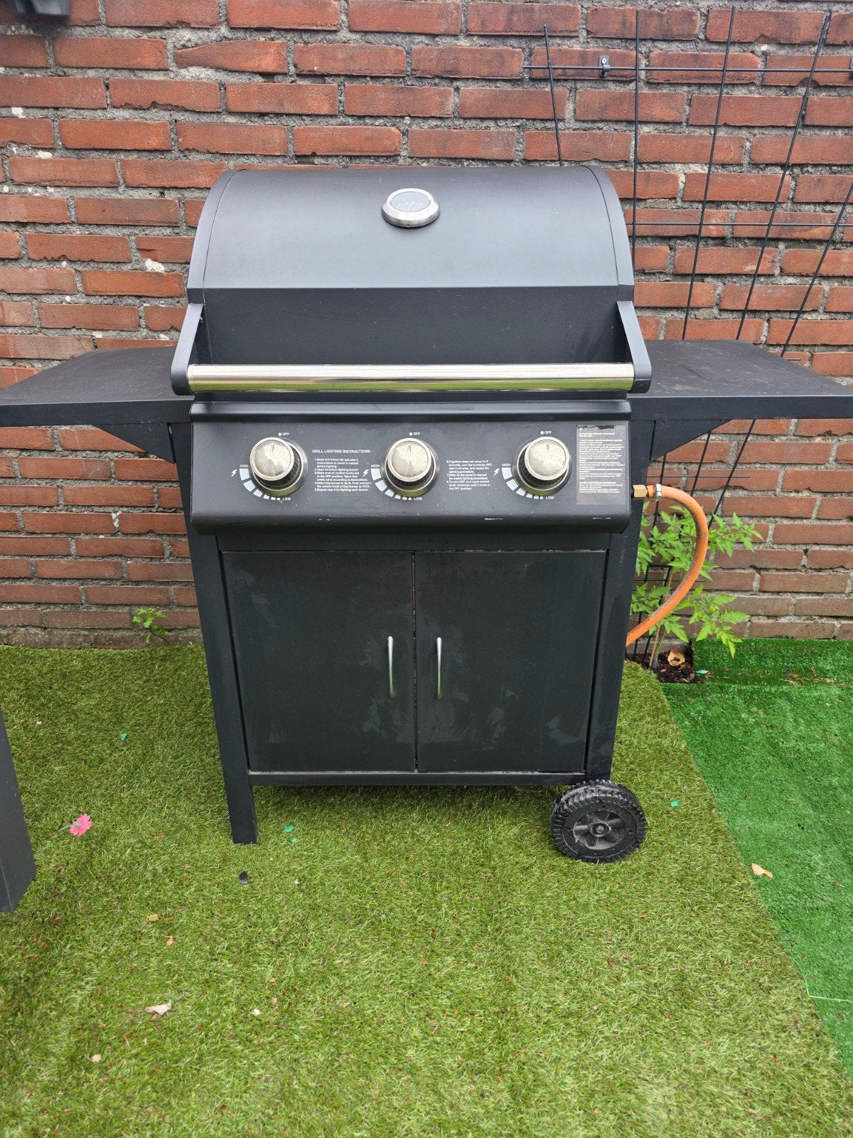 Gas bbq barbecue, Ophalen