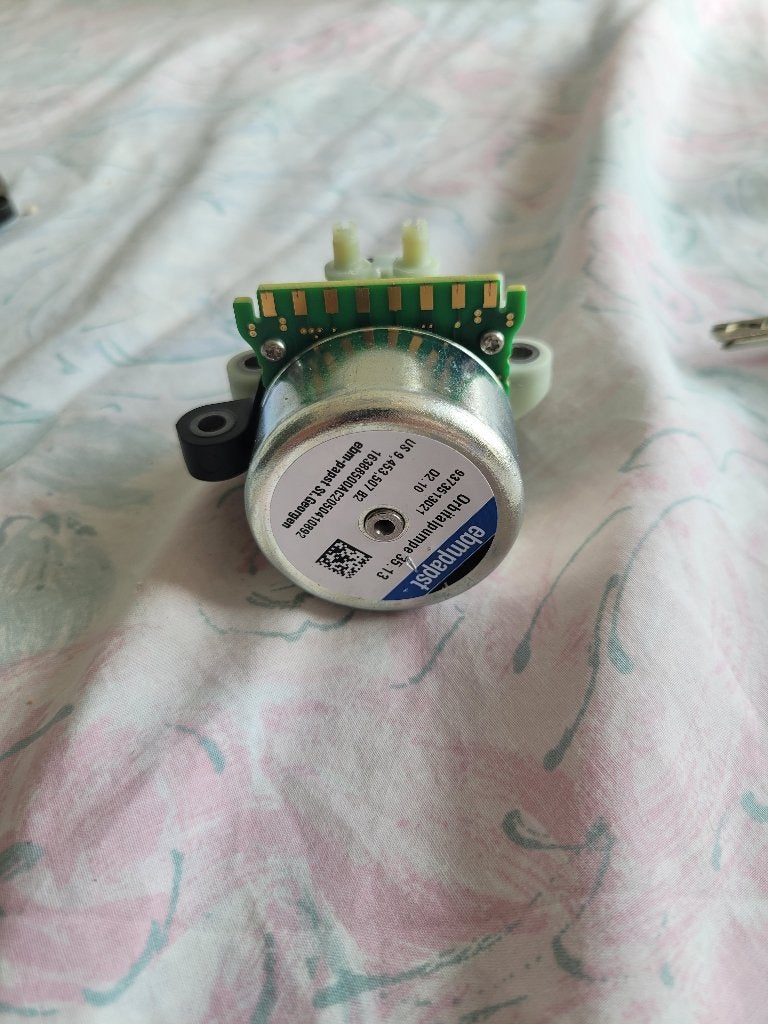 Mercedes AdBlue Pomp A0994707400, Ophalen, Gebruikt