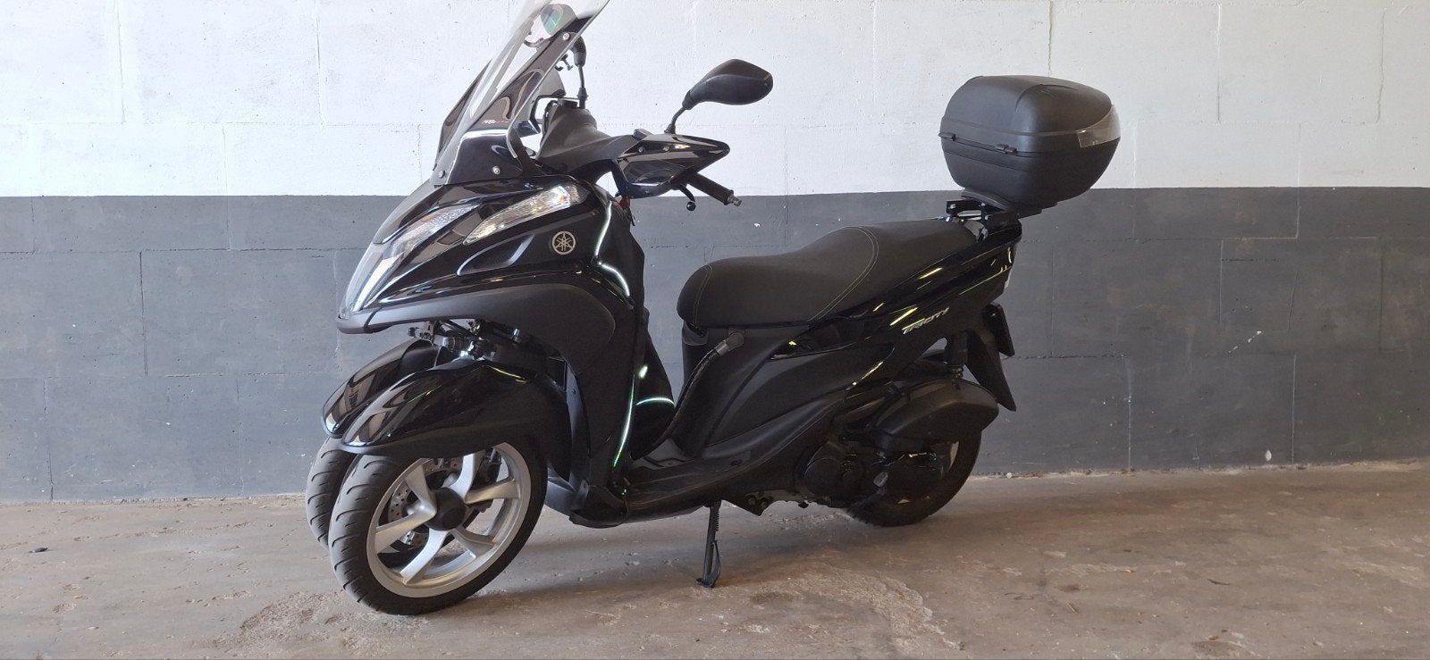 Yamaha tricity 125  2018.  Slechts 2603km . I.nw.st, Particulier, Scooter