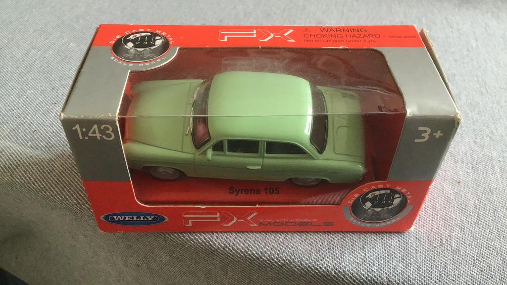 SYRENA 105 / FSO POOLS MODEL NIEUW IN DOOS KIJK MAAR FF, Ophalen of Verzenden, Zo goed als nieuw, Auto, Overige merken