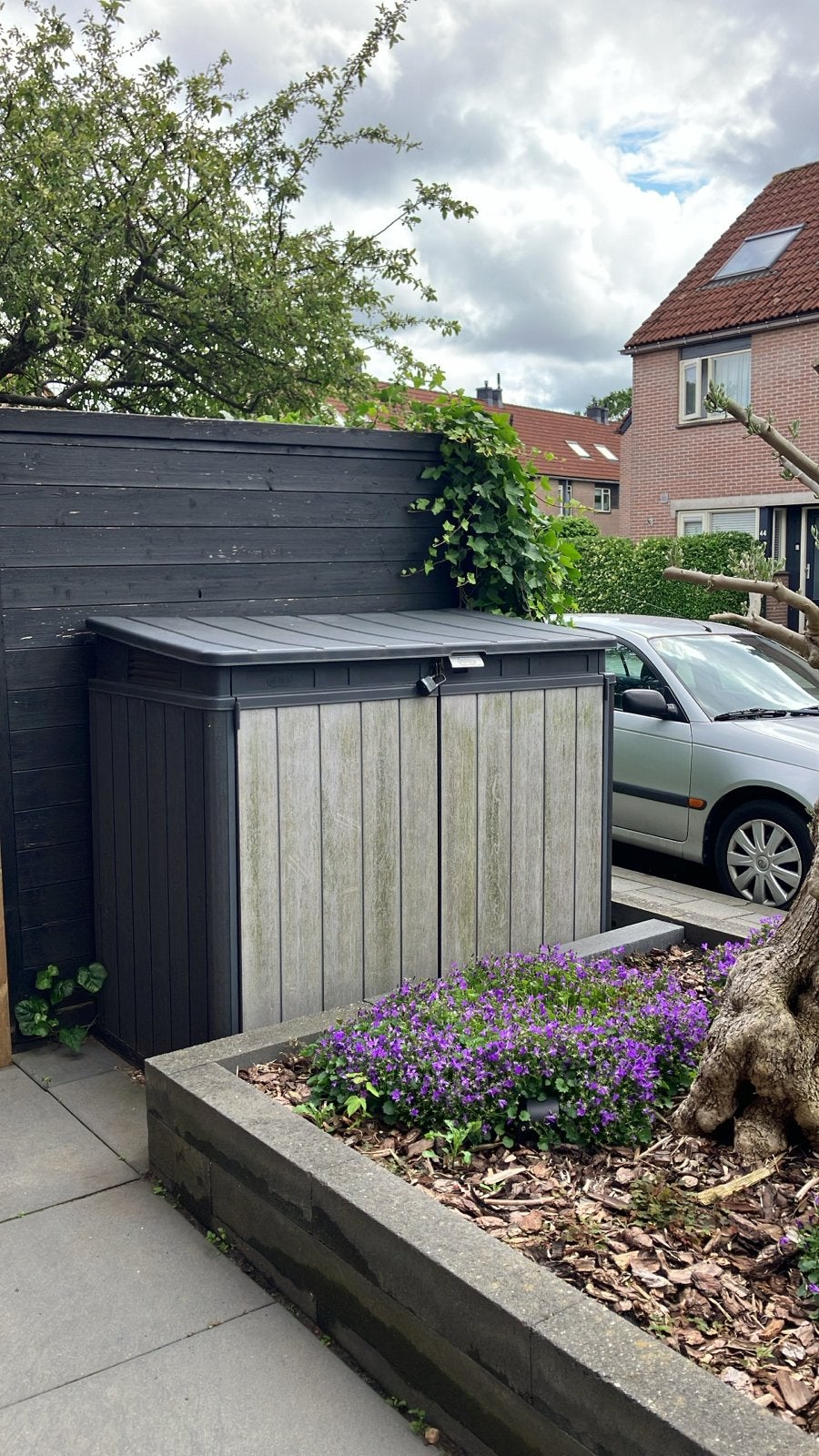 Keter opbergkast / berging (140x76x120), Tuin en Terras, Bergingen en Tuinkasten, Gebruikt, Overige typen, Kunststof, Ophalen of Verzenden
