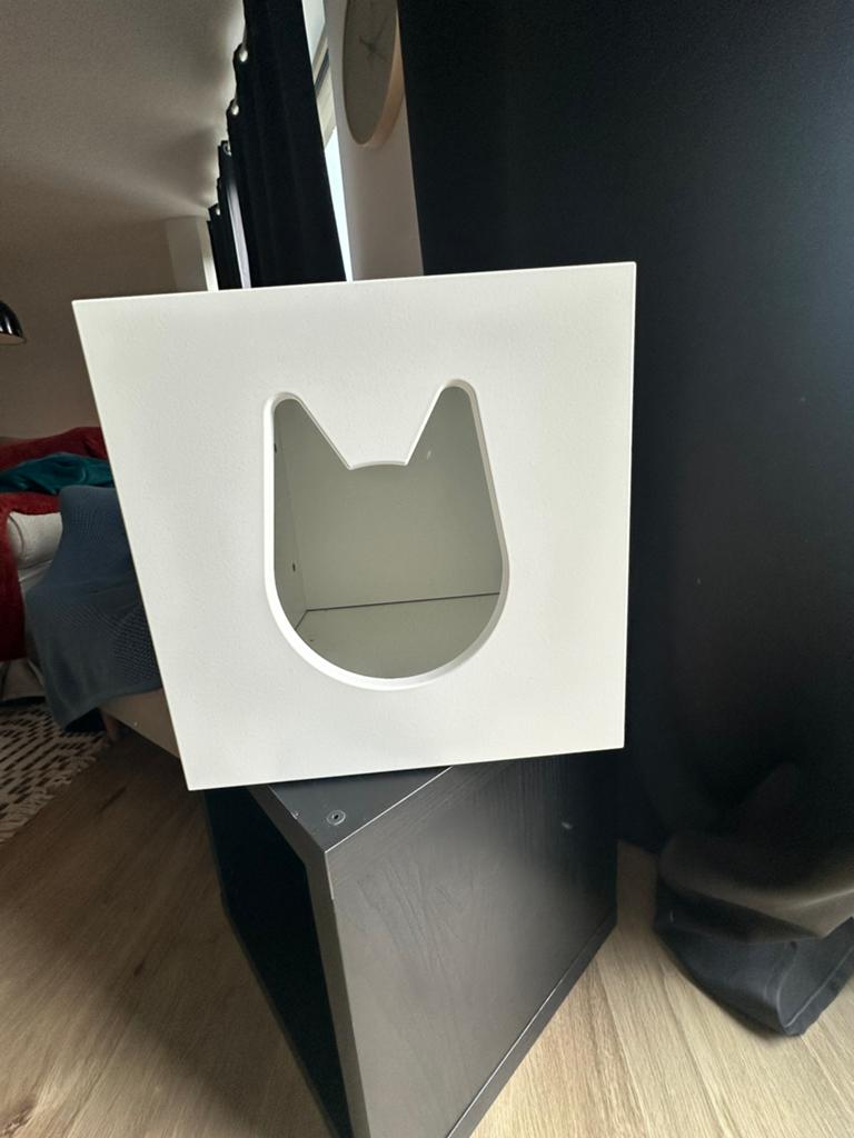 Cat house Kallax, Ophalen, Zo goed als nieuw, Open
