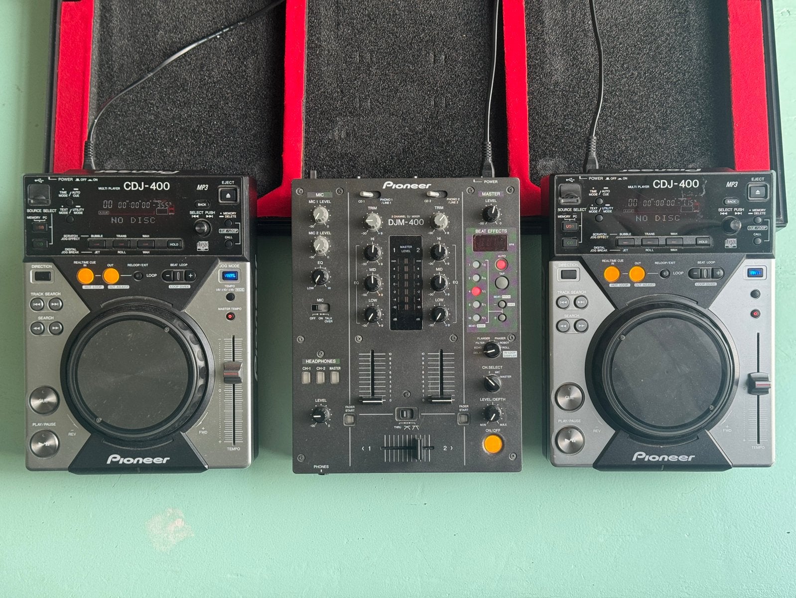 Pioneer Cdj 400 & Djm400 + Flightcase, Ophalen, Gebruikt