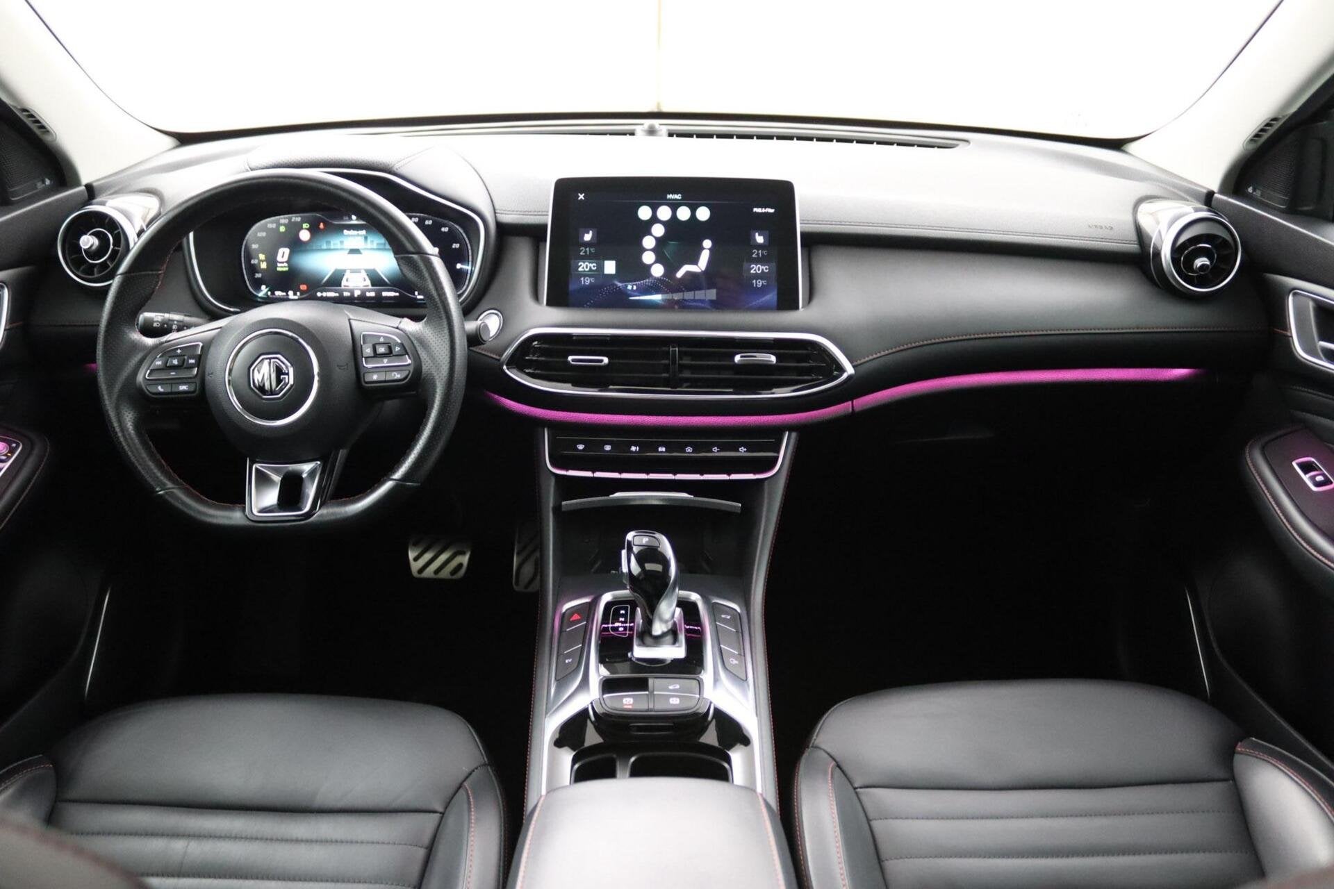 MG EHS 1.5 TGDI Luxury zwart, mooie wagen!, Auto's, MG, Gebruikt, Euro 6, 4 cilinders, 258 pk