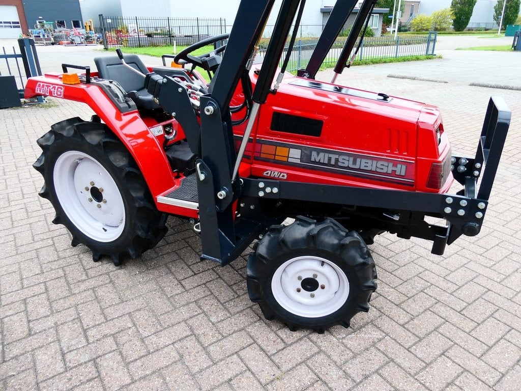 Mitsubishi MT16 4wd / 0726 Draaiuren / Voorlader, Zakelijke goederen, Overige merken, Info@logisnext.eu, Tot 2500, Mitsubishi