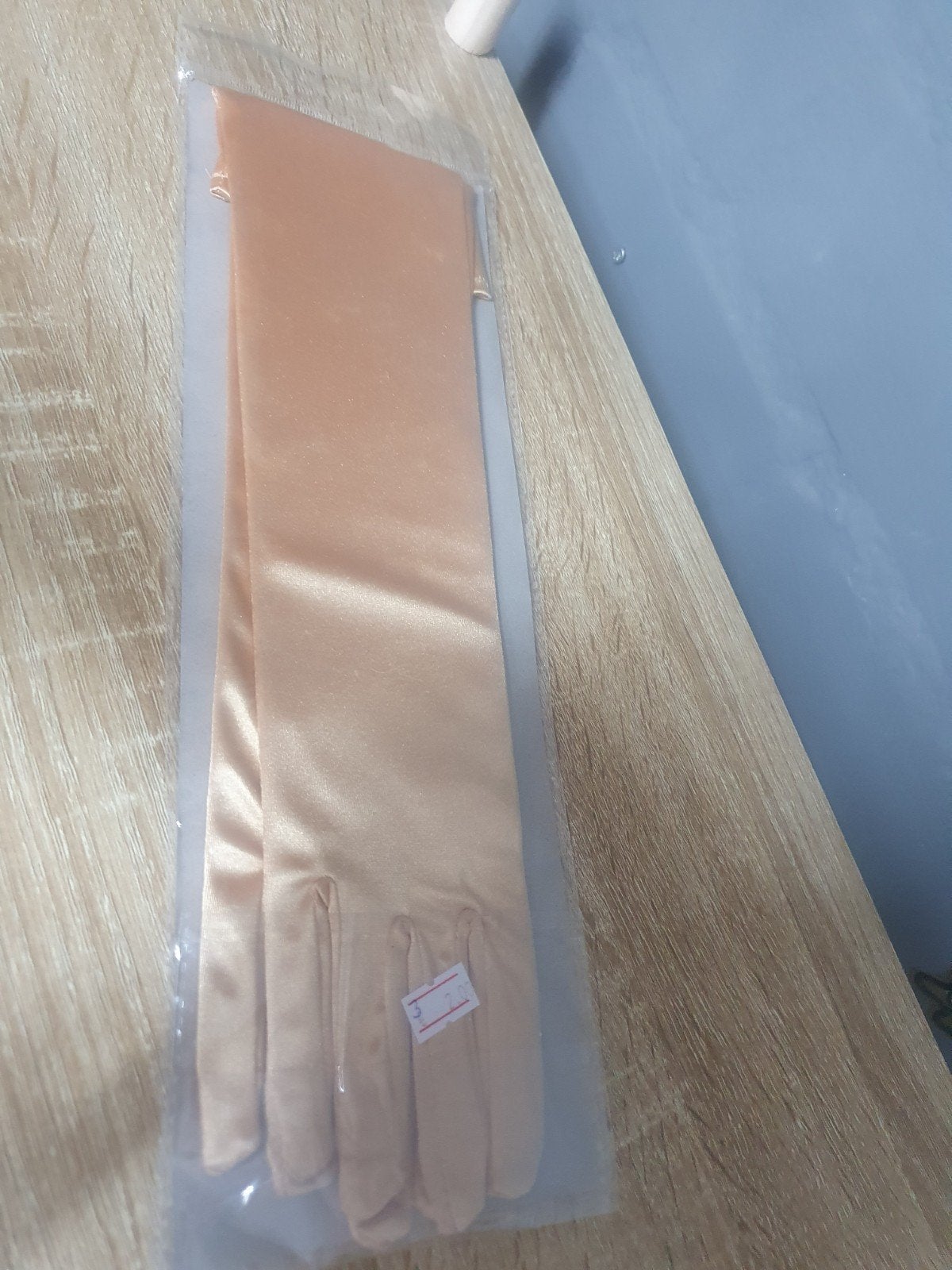 Nieuwe Goudkleurige Handschoenen, Ophalen of Verzenden, Nieuw, Handschoenen