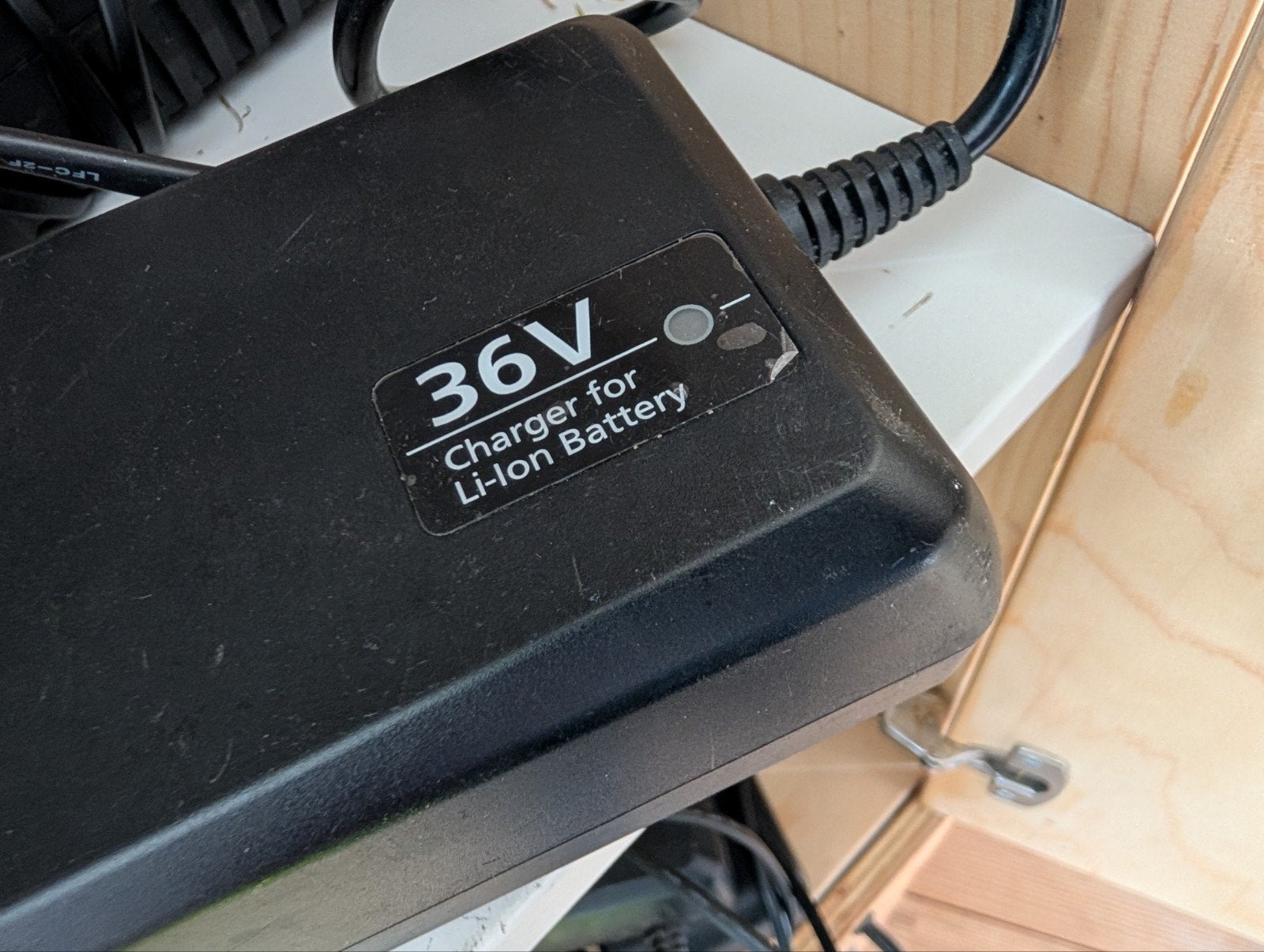Flyer/Panasonic E-Bike Lader NKJ064A 36V Li-Ion Acculader, Fietsen en Brommers, Fietsaccessoires | Fietsaccu's, Ophalen of Verzenden