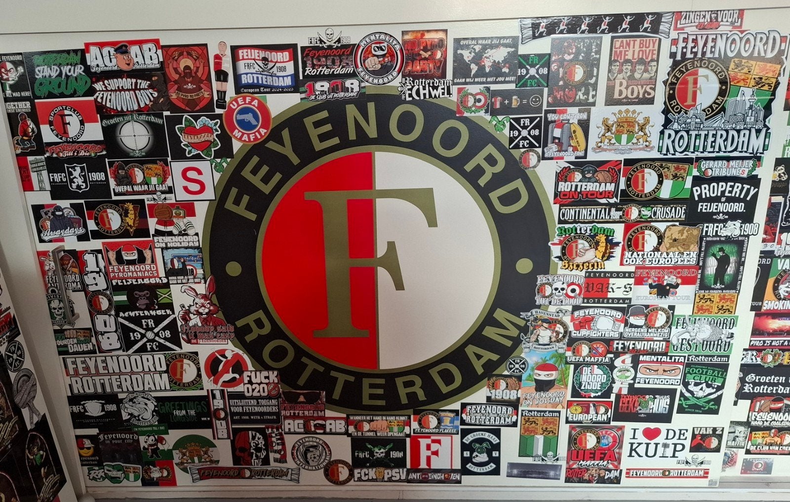 Feyenoord stickers gezocht, Ophalen of Verzenden, Zo goed als nieuw